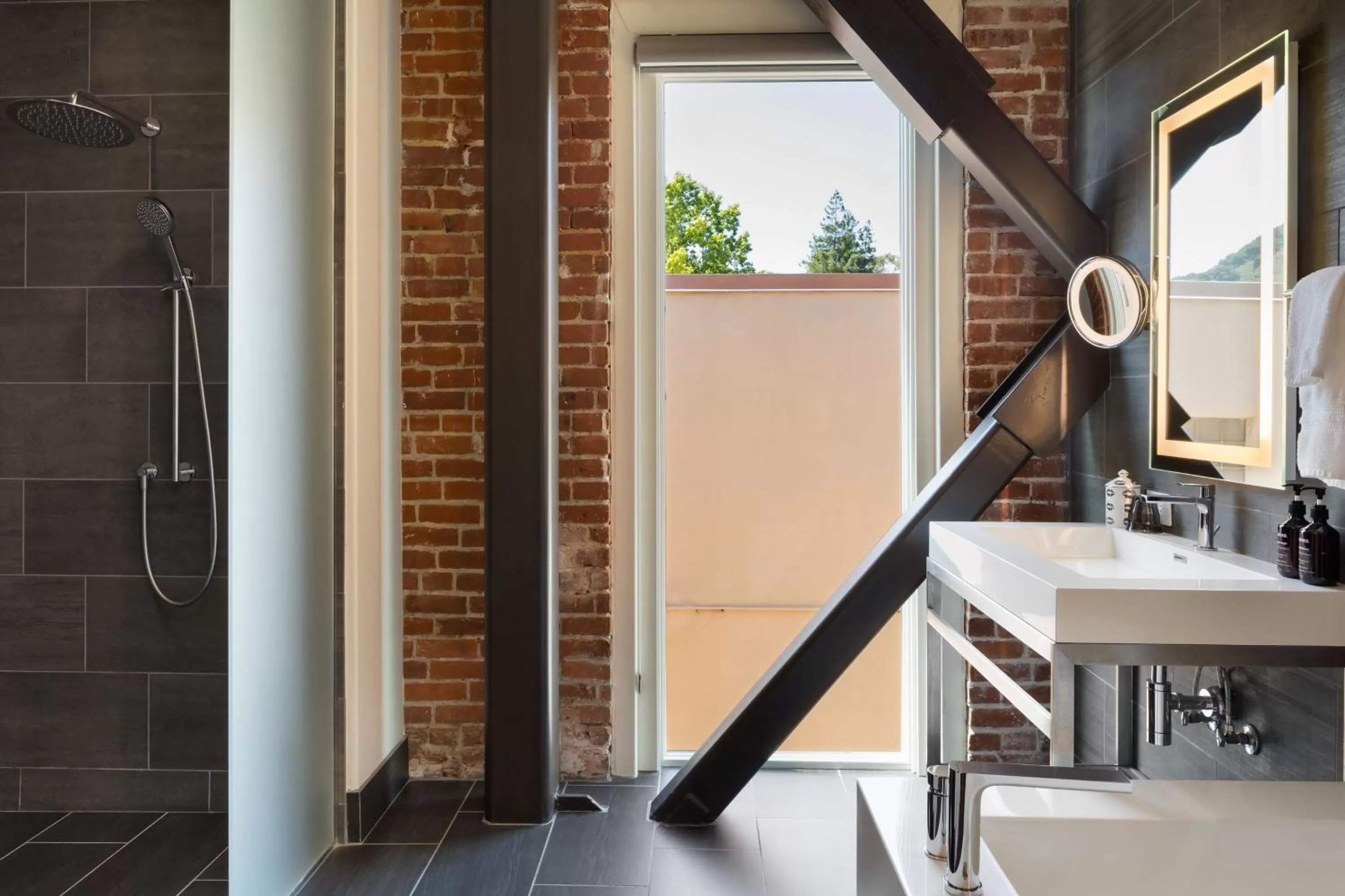 Bathroom in HOTEL CERRO, Autograph Collection