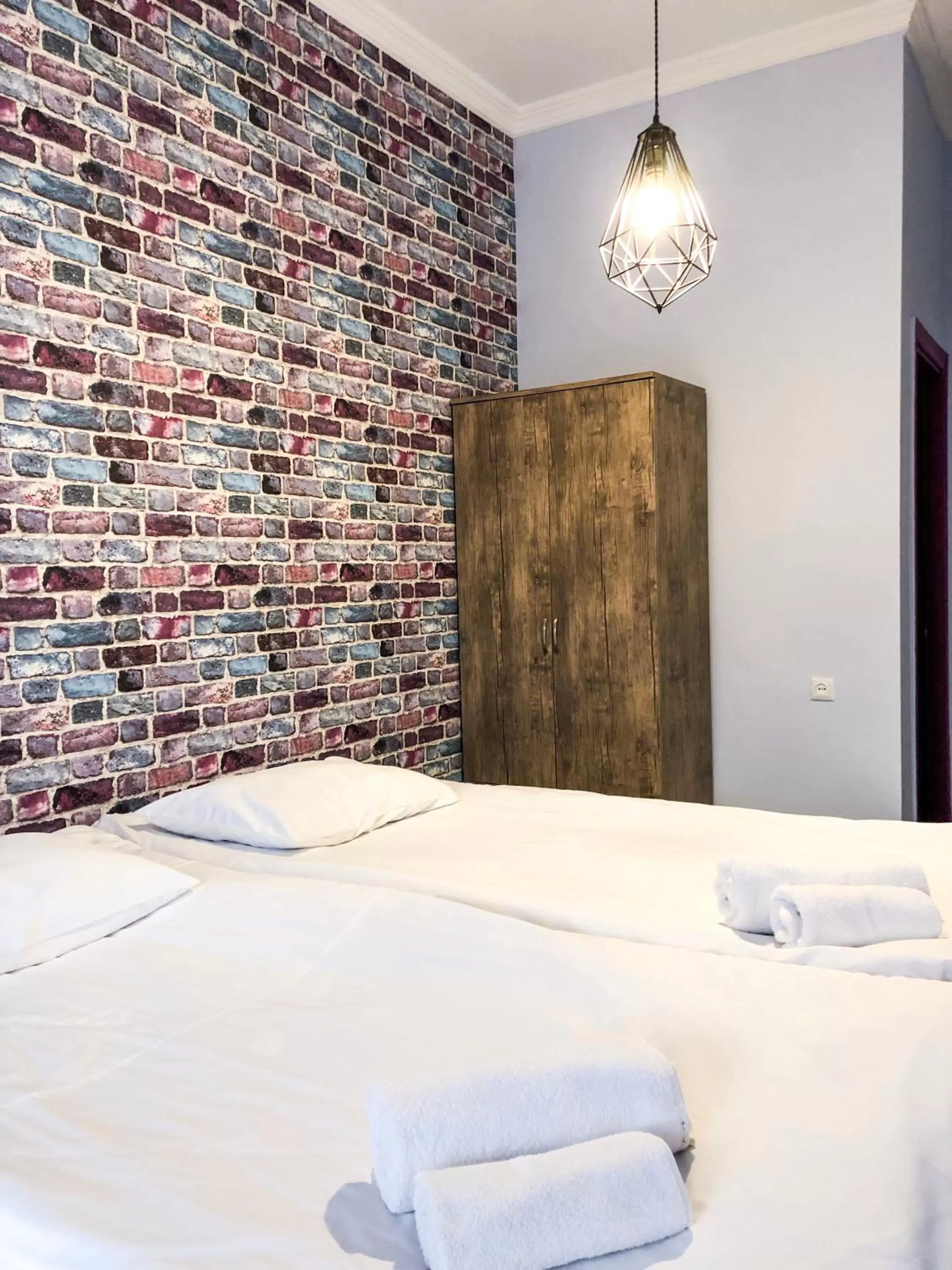 Twin Room with Private Bathroom in Check Point Hotel