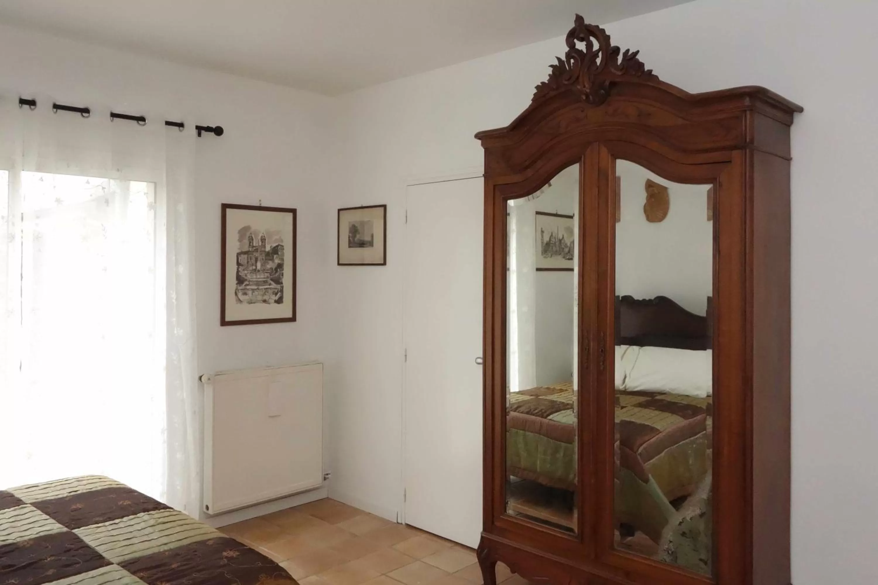 Bedroom, Bed in Chambre D'Hôtes le Phenix