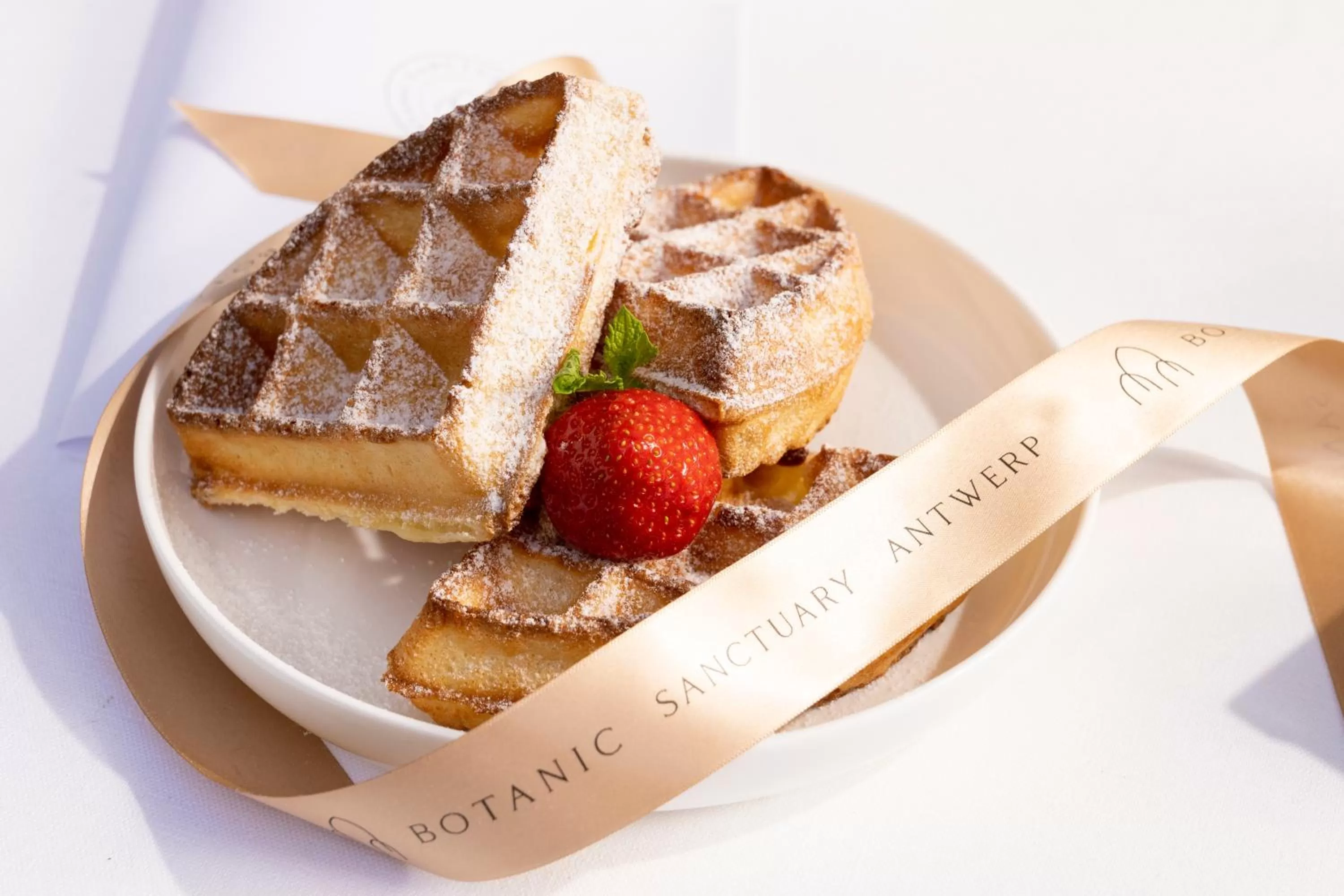 Breakfast in Botanic Sanctuary Antwerp - The Leading Hotels of the World