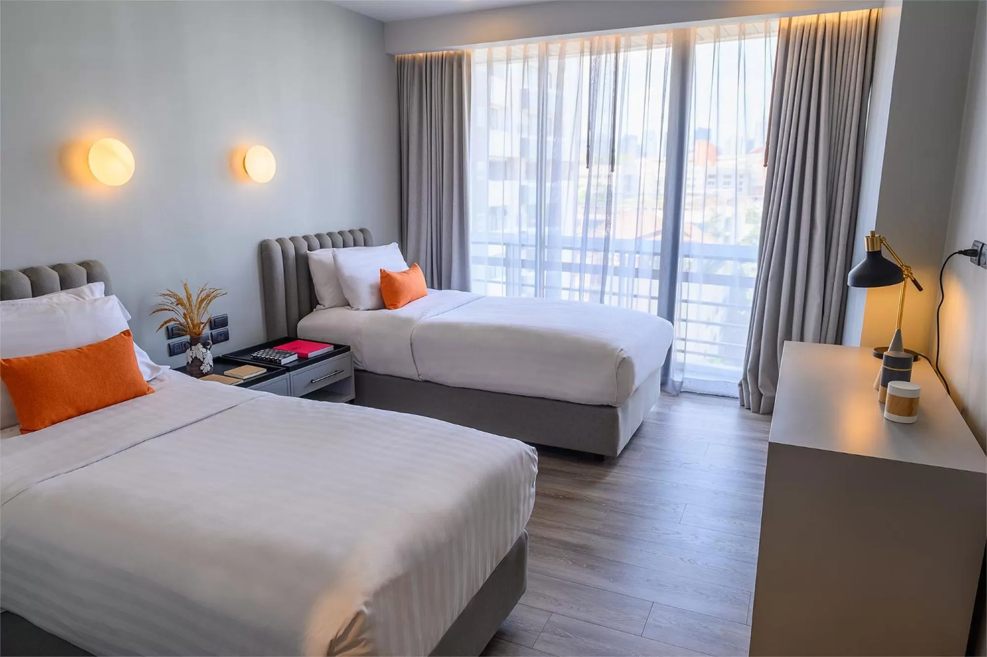 Bedroom, Bed in Oakwood Residence Sukhumvit Thonglor Bangkok