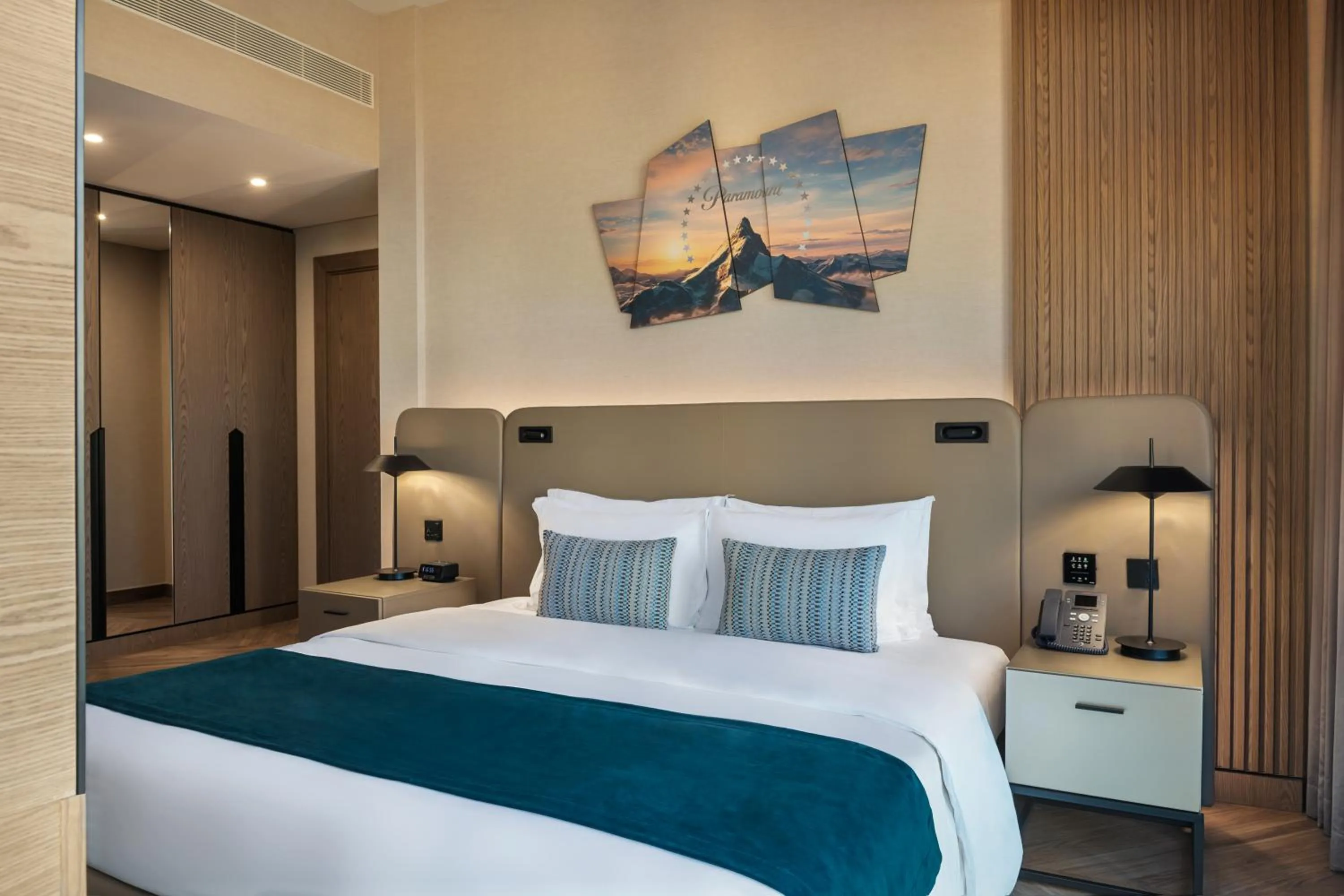 Bed in Paramount Hotel Midtown