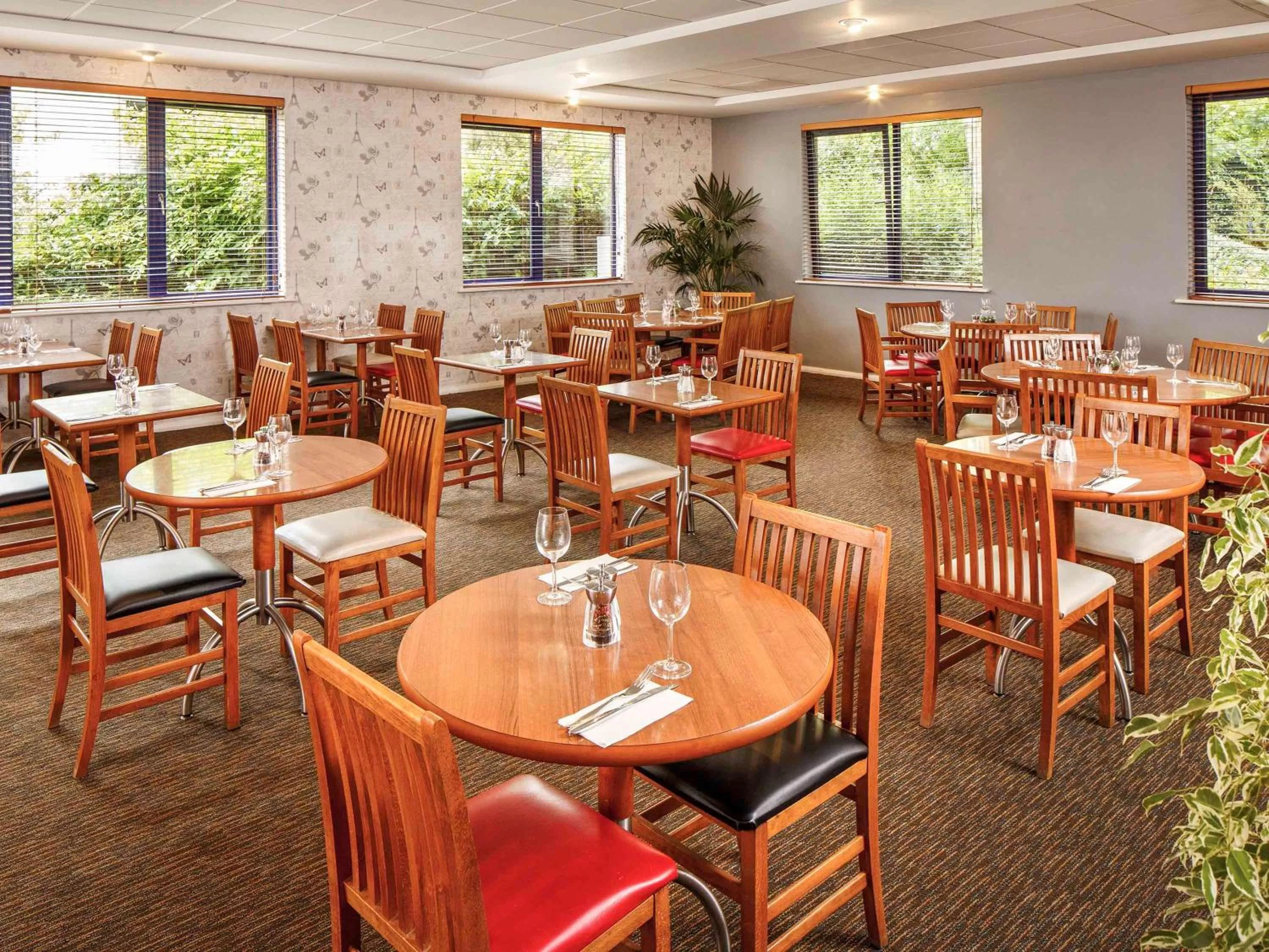 Restaurant/places to eat in ibis Chesterfield North - Barlborough