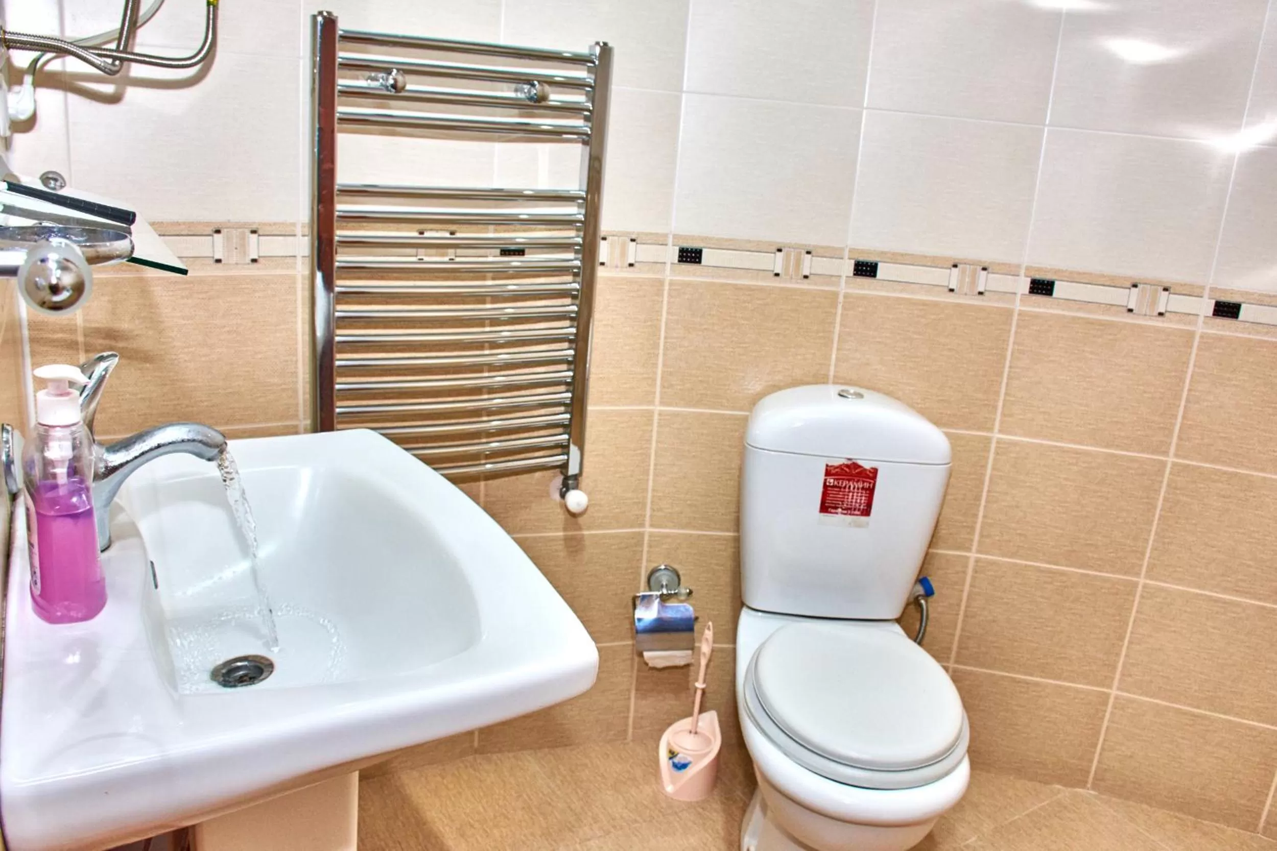 Bathroom in Hotel Art-Seg