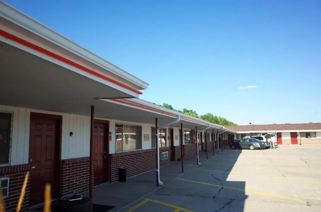 Property building in Raine Motel