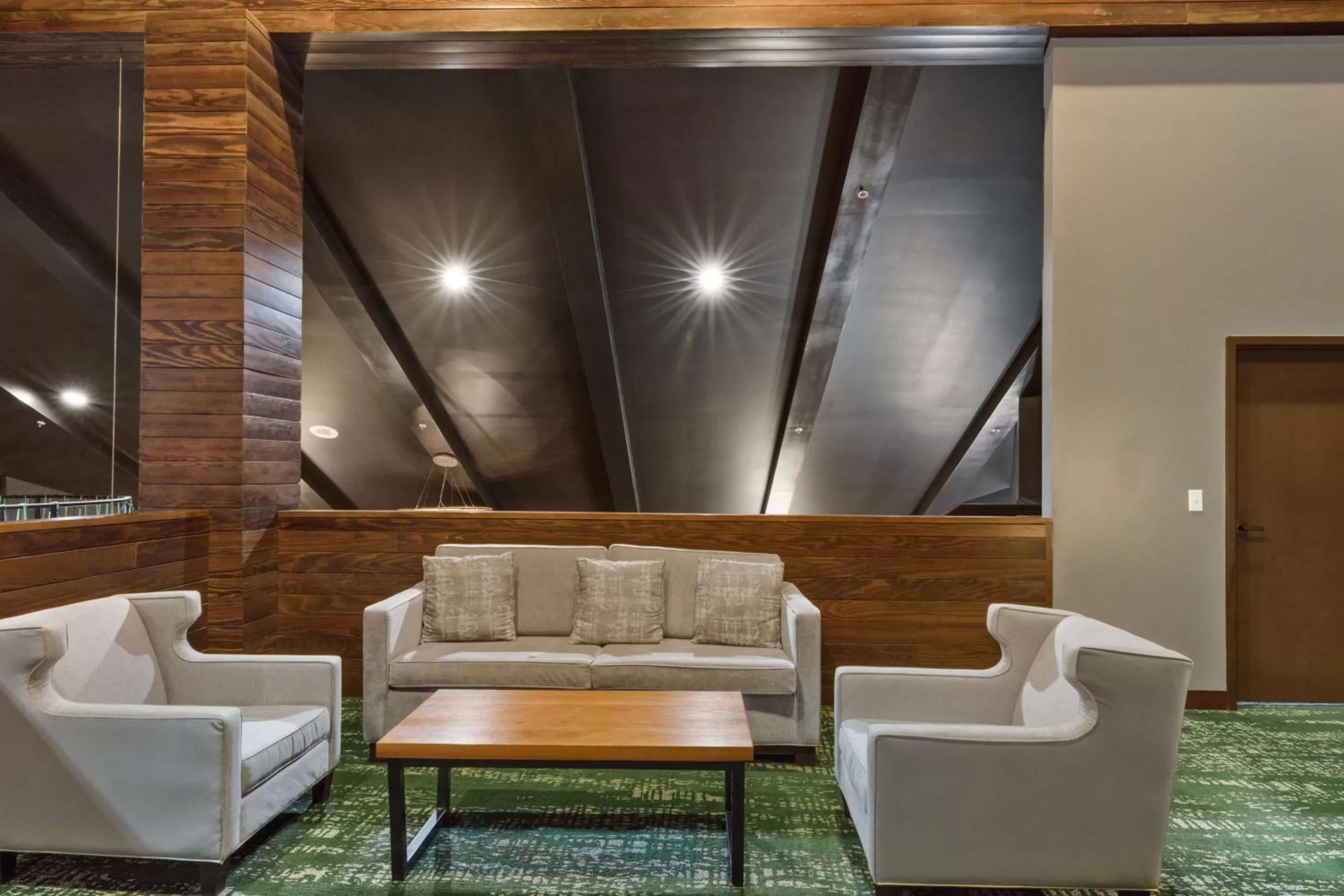 Lobby or reception in DoubleTree by Hilton Hotel Park City - The Yarrow