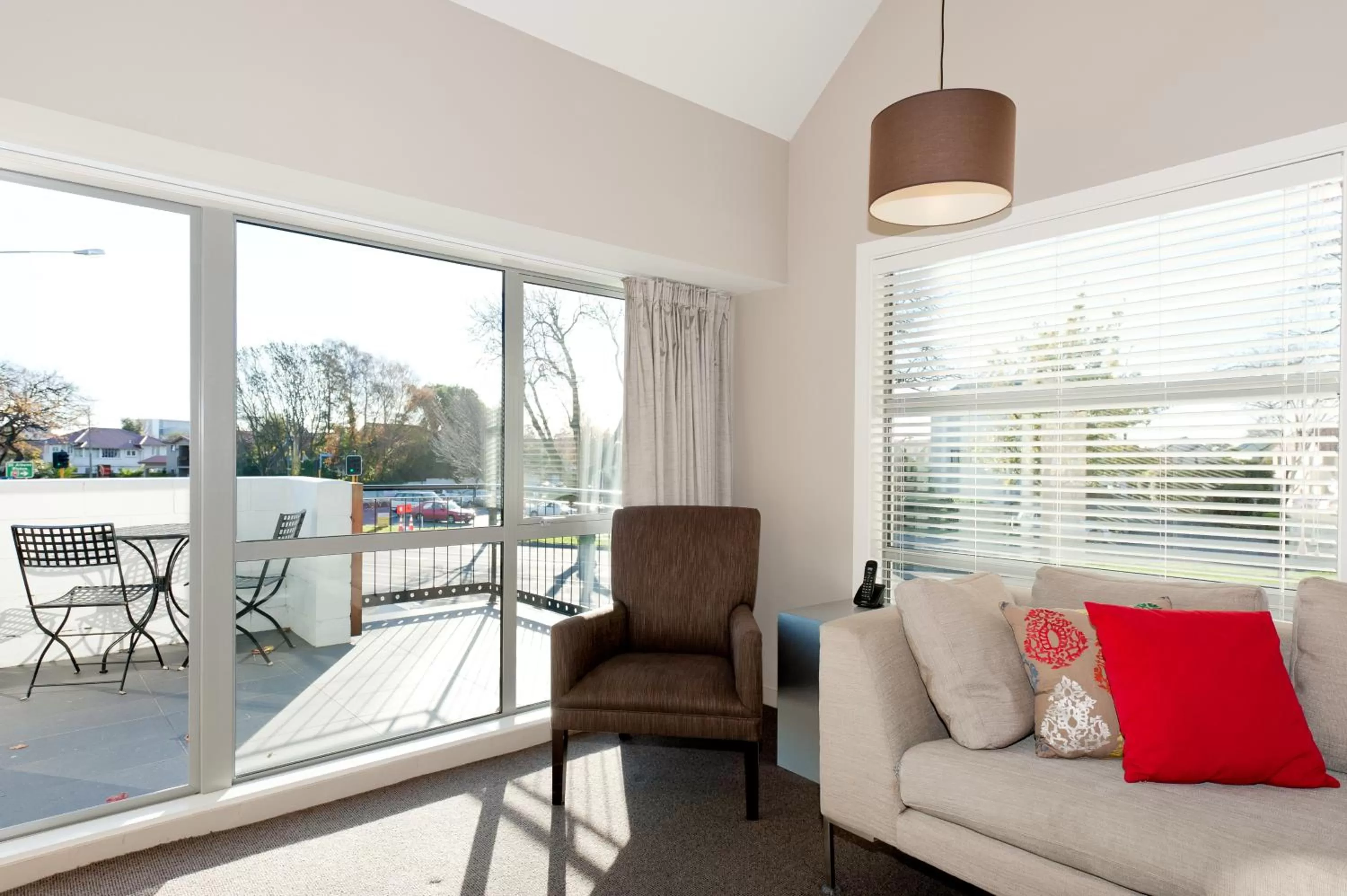 Day in Belmont Motor Inn