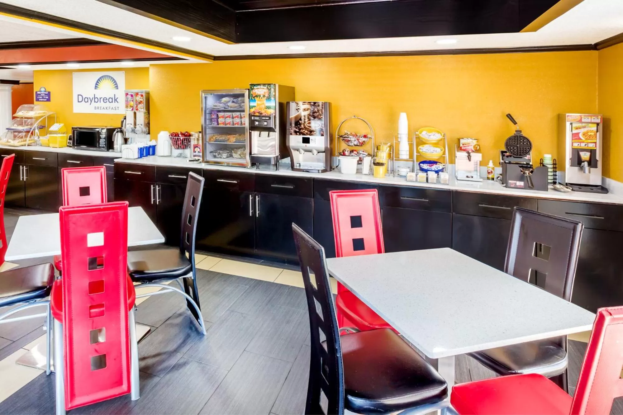 Breakfast in Days Inn by Wyndham Little Rock/Medical Center