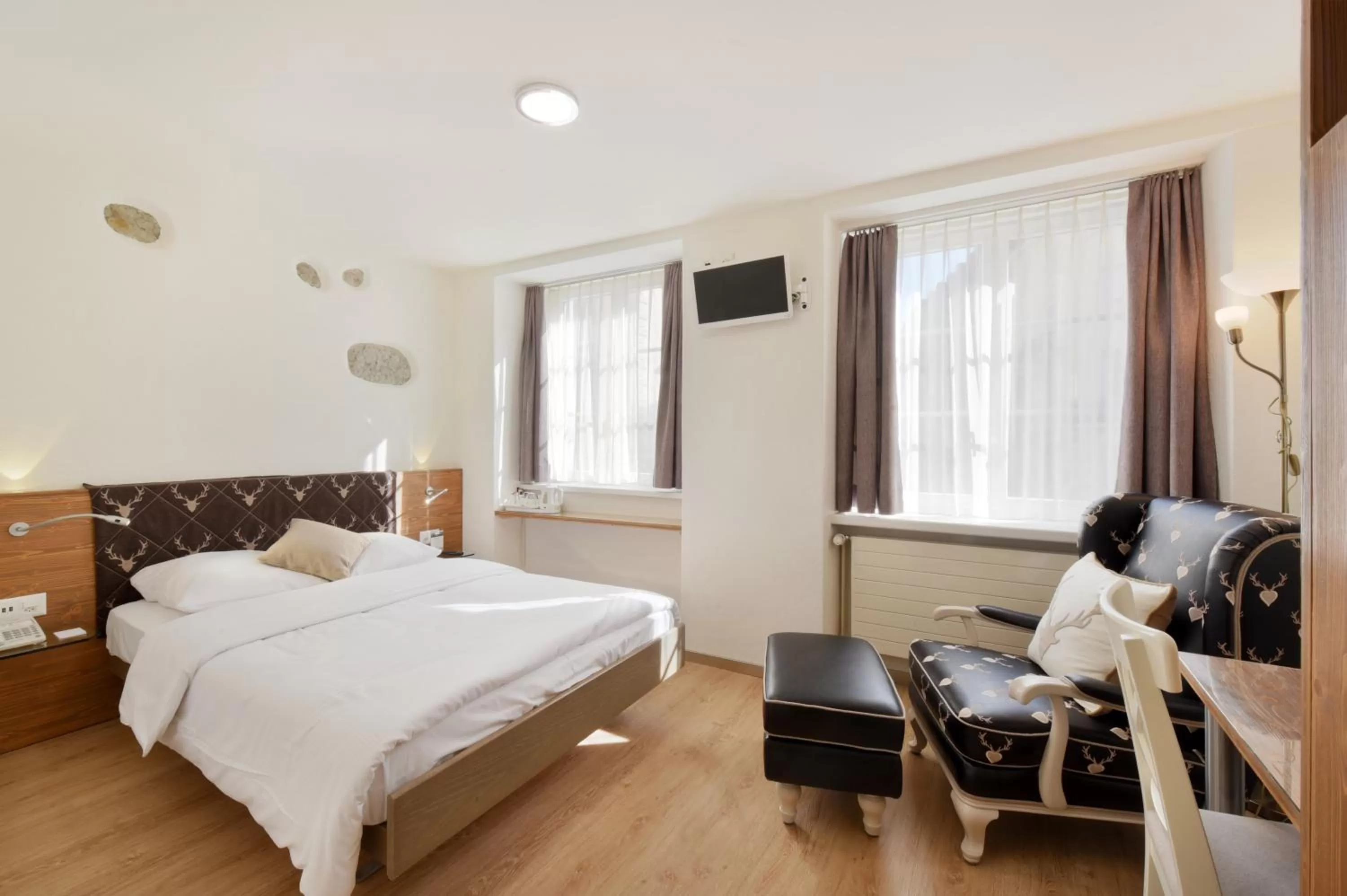 Photo of the whole room, Bed in Hotel Hirschen