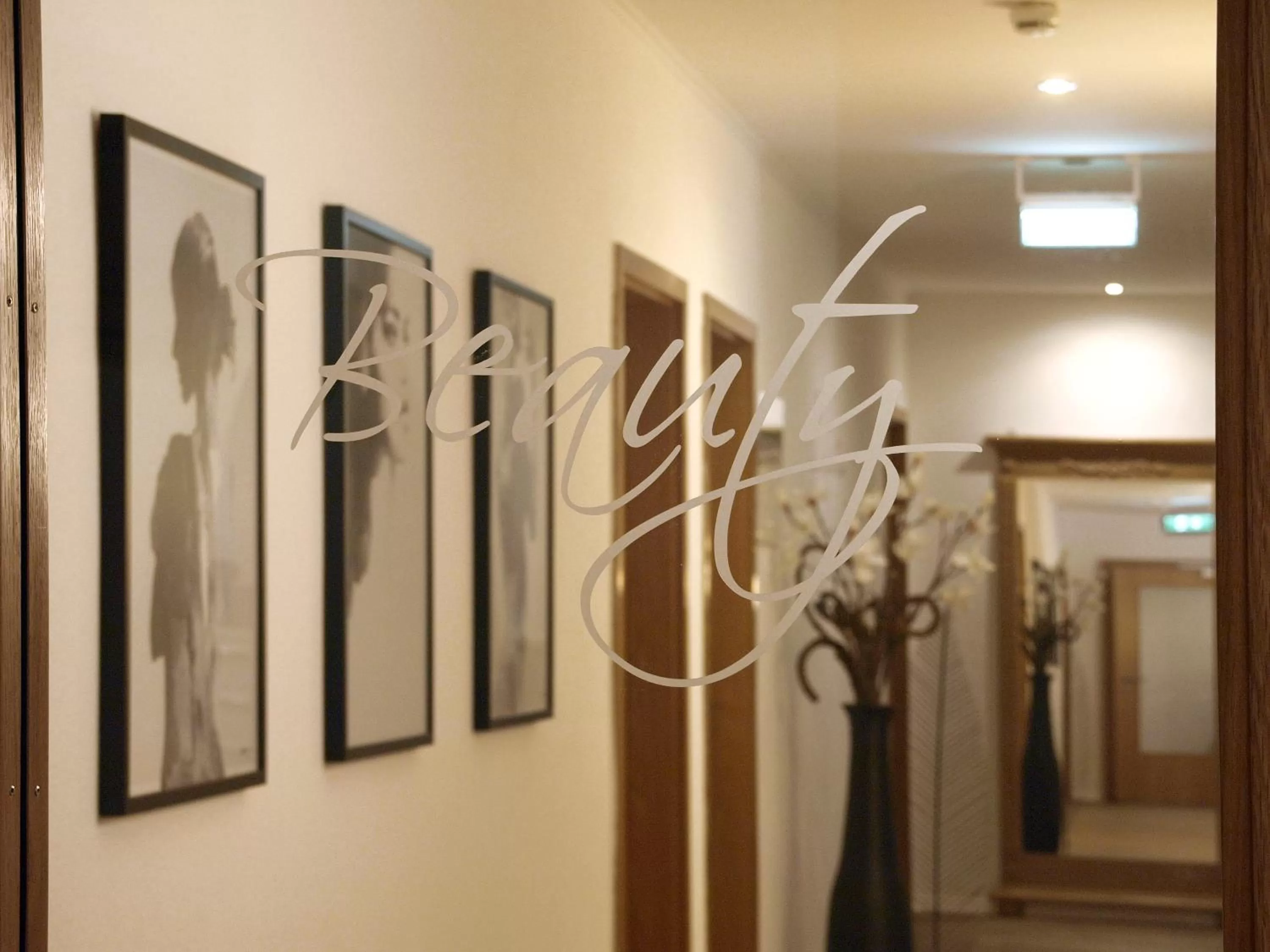 Massage in Hotel Restaurant Zum Goldenen Anker mit Hallenbad