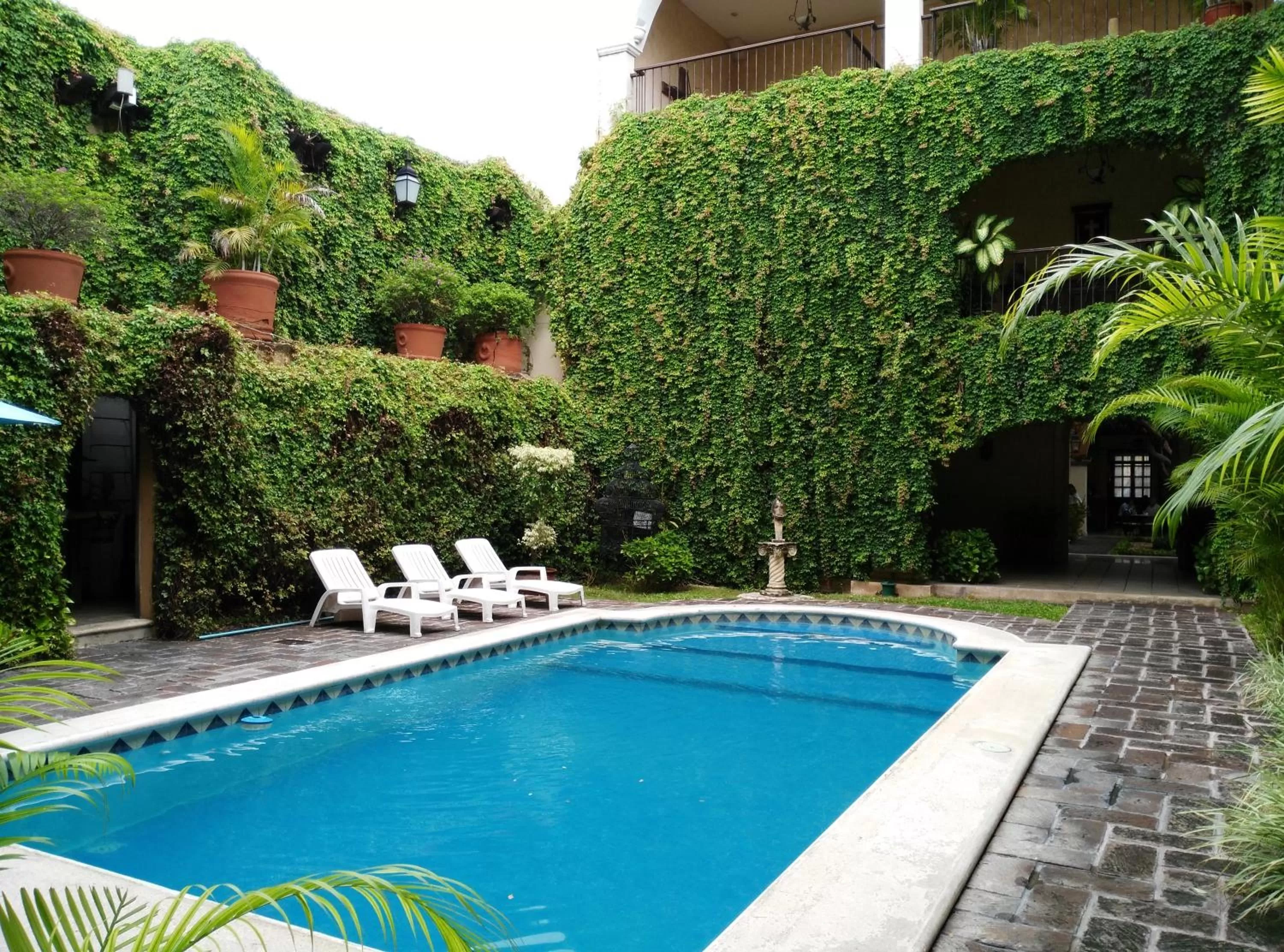Swimming pool in Hotel Boutique La Mision De Fray Diego