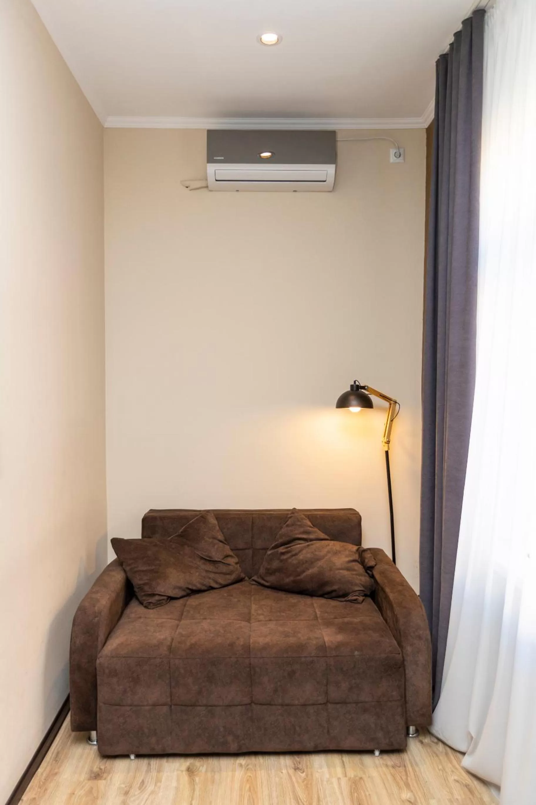 Seating Area in Hotello