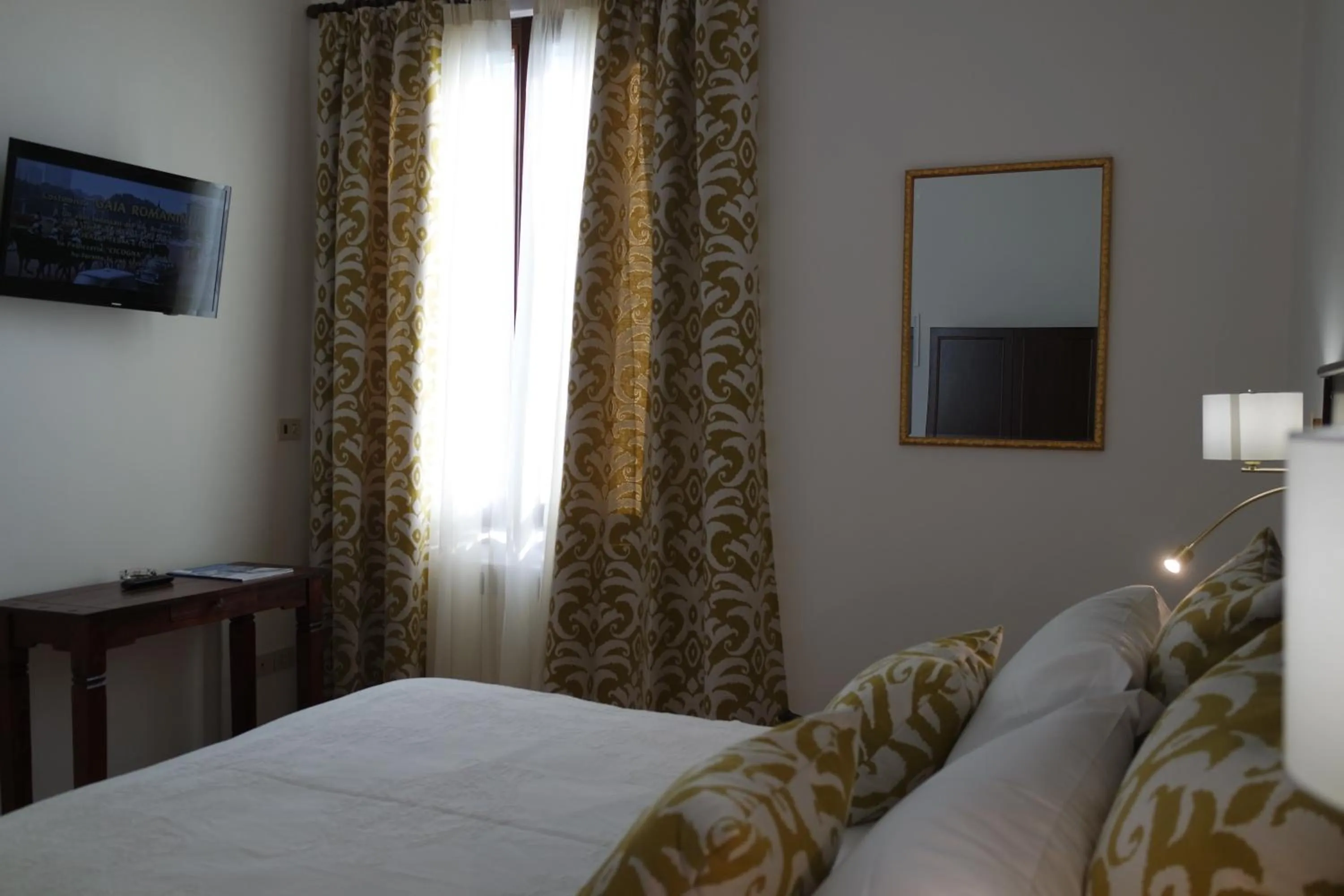 Photo of the whole room, Bed in Hotel Livio