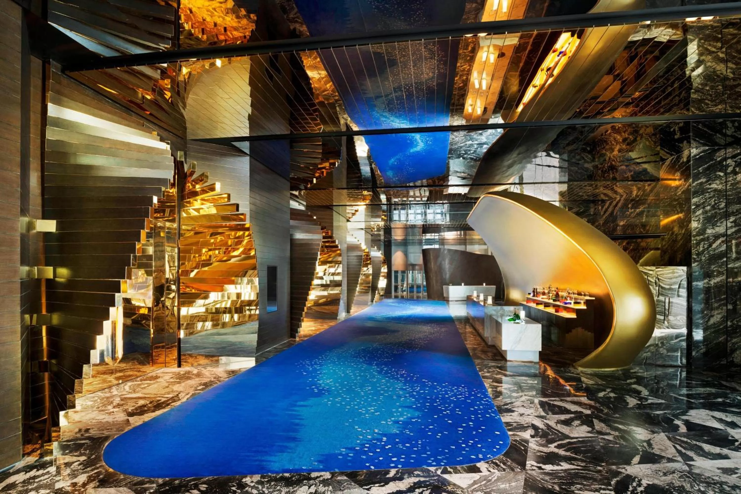 Meeting/conference room in W XIAN Hotel