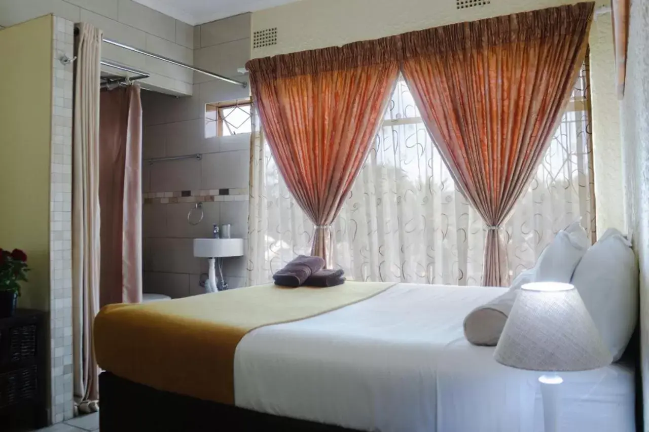 Budget Double Room in Moye Guest House Budget Double Room in Moye Guest House