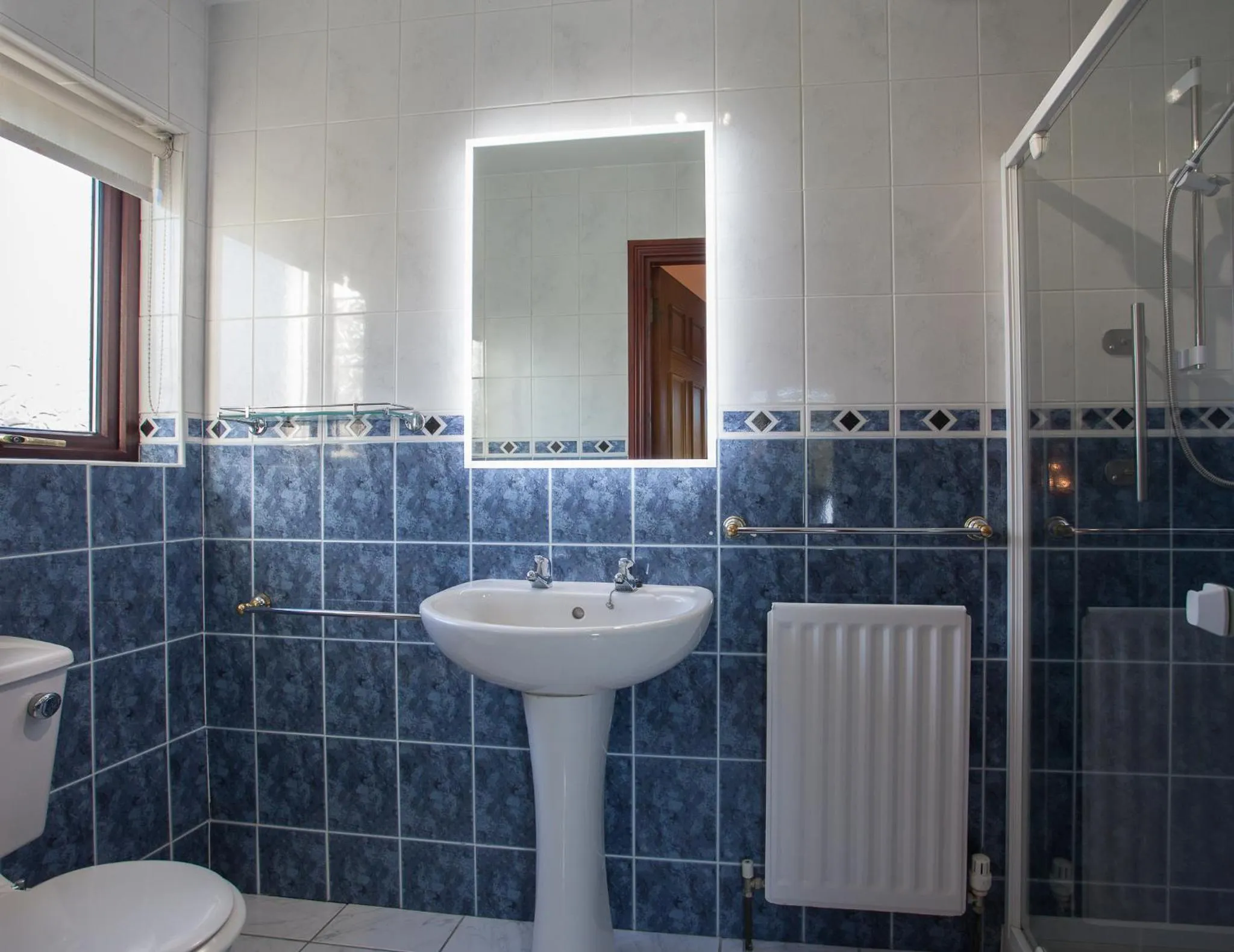 Bathroom in Keef Halla Country House