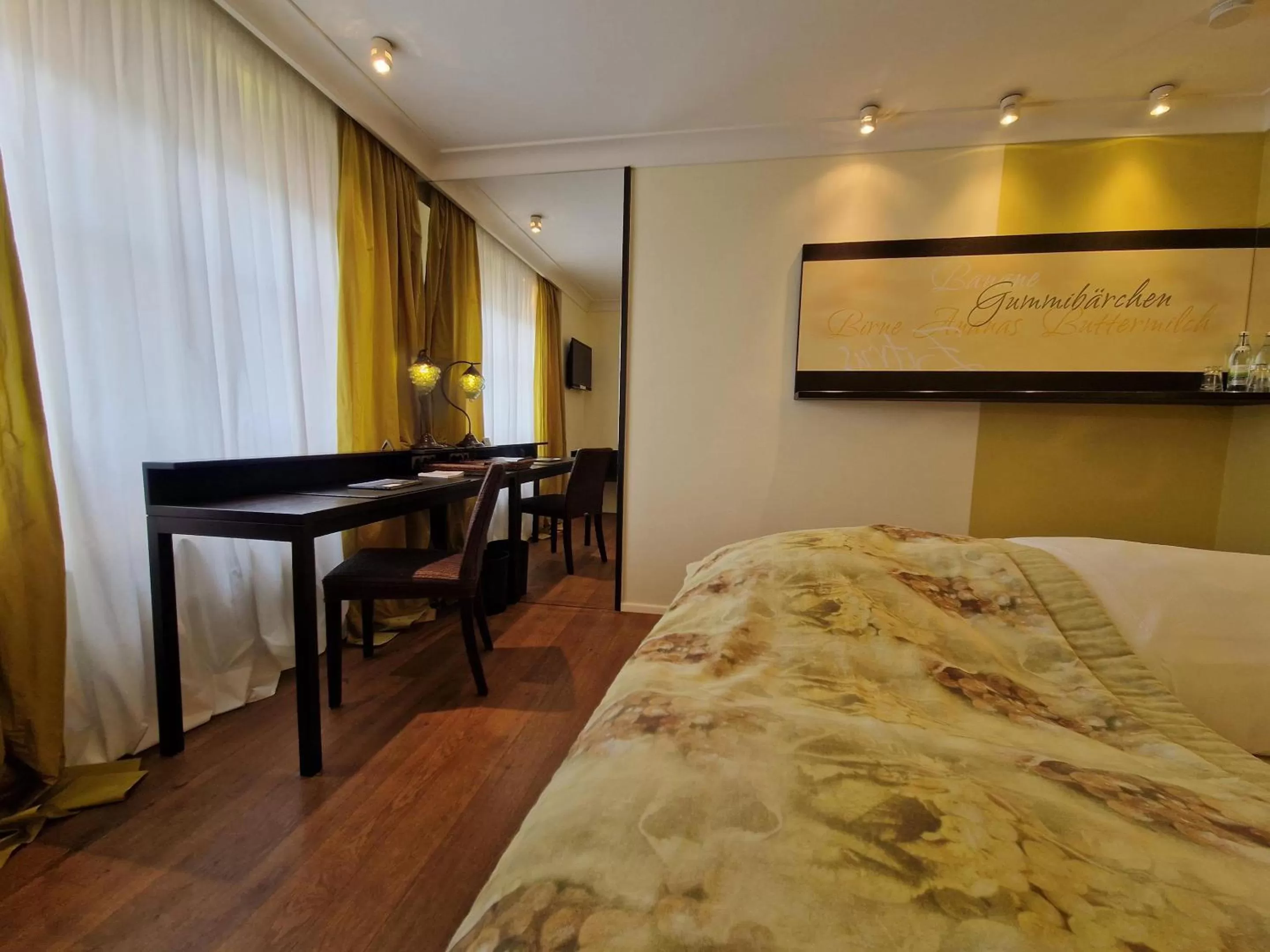 Bed in Laurentius Boutique-Hotel & Restaurant