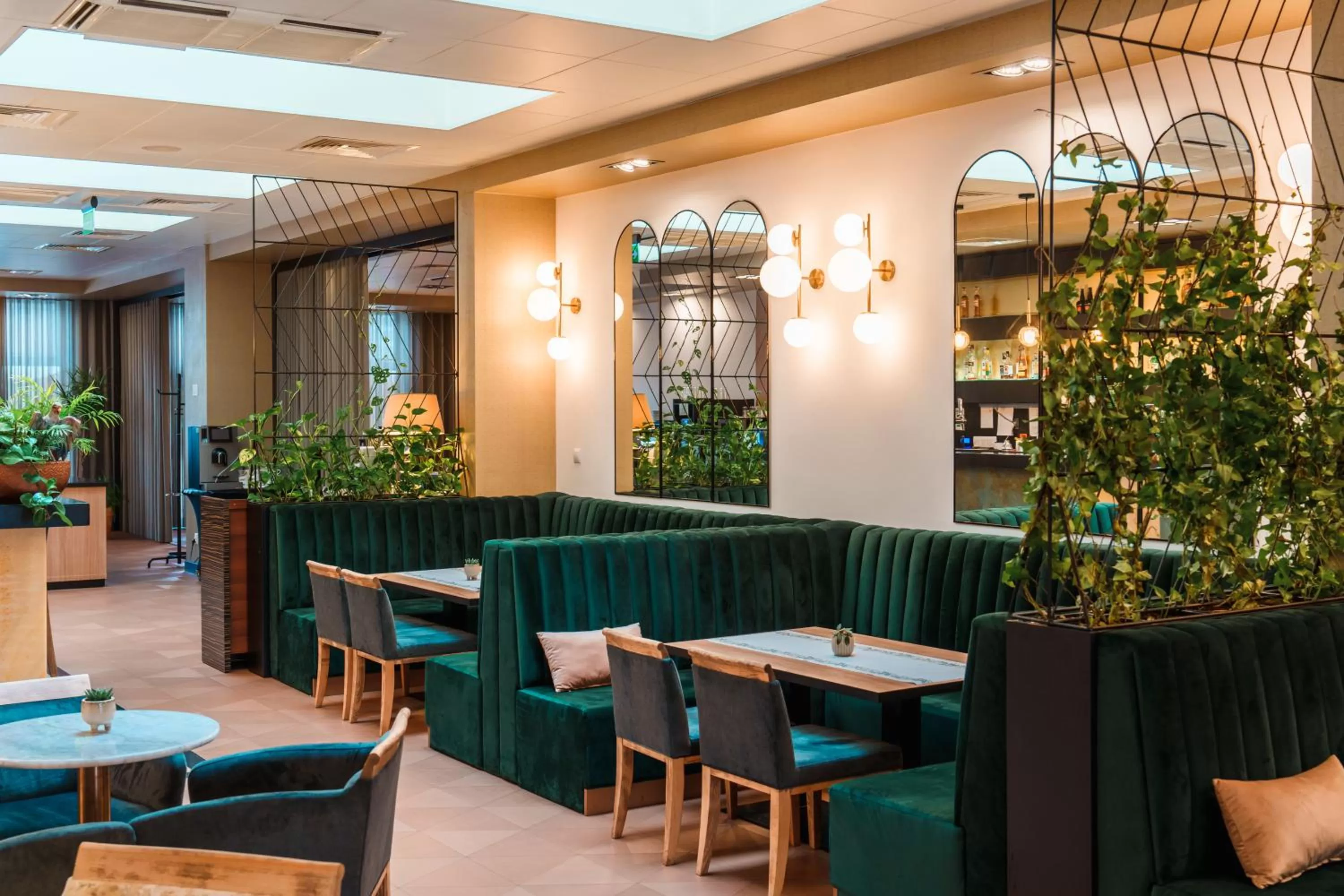 Restaurant/places to eat in Arche Hotel Puławska Residence Warszawa