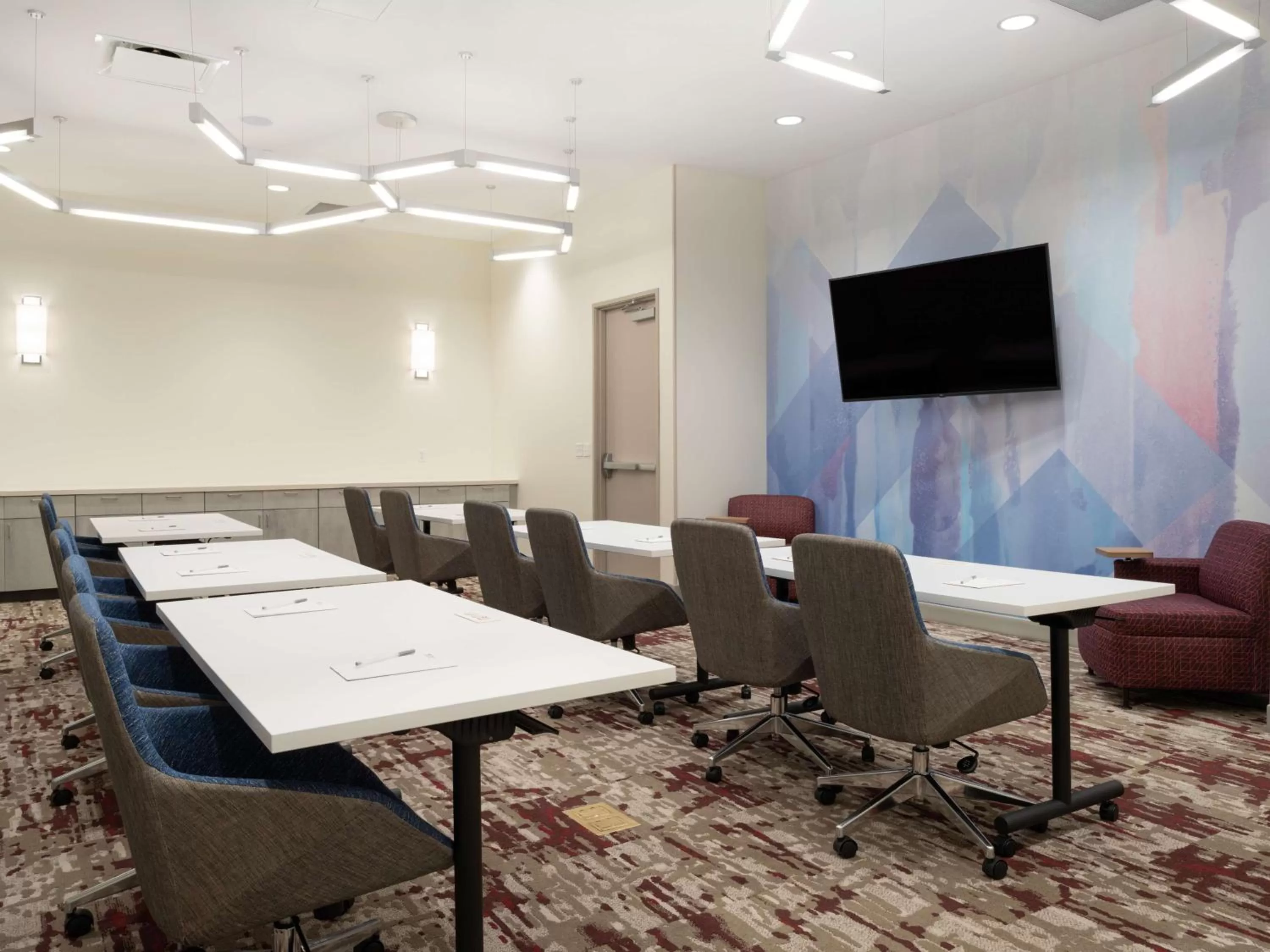 Meeting/conference room in Hilton Garden Inn Jeffersonville, In