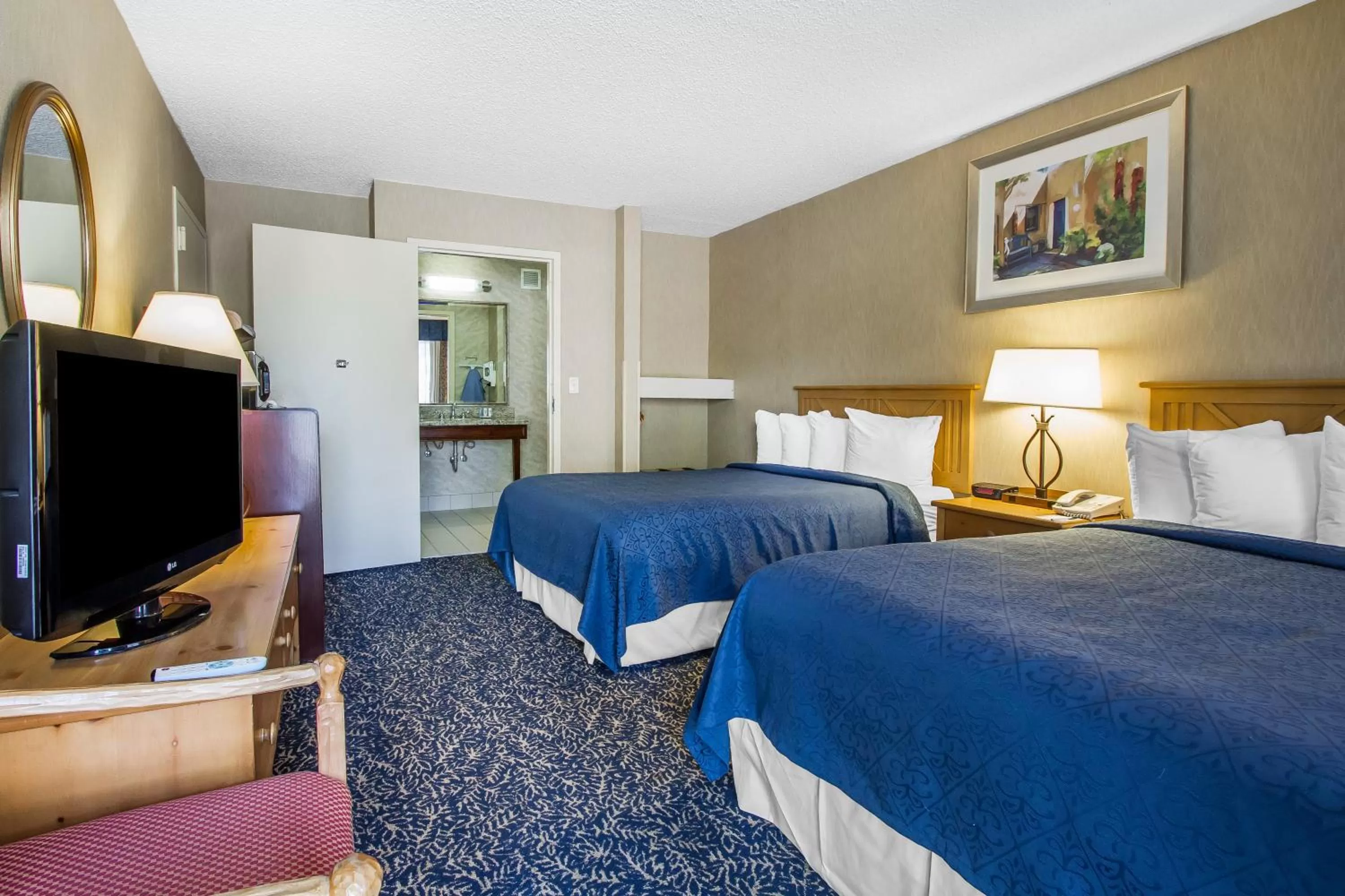 Bed in Quality Inn Deming