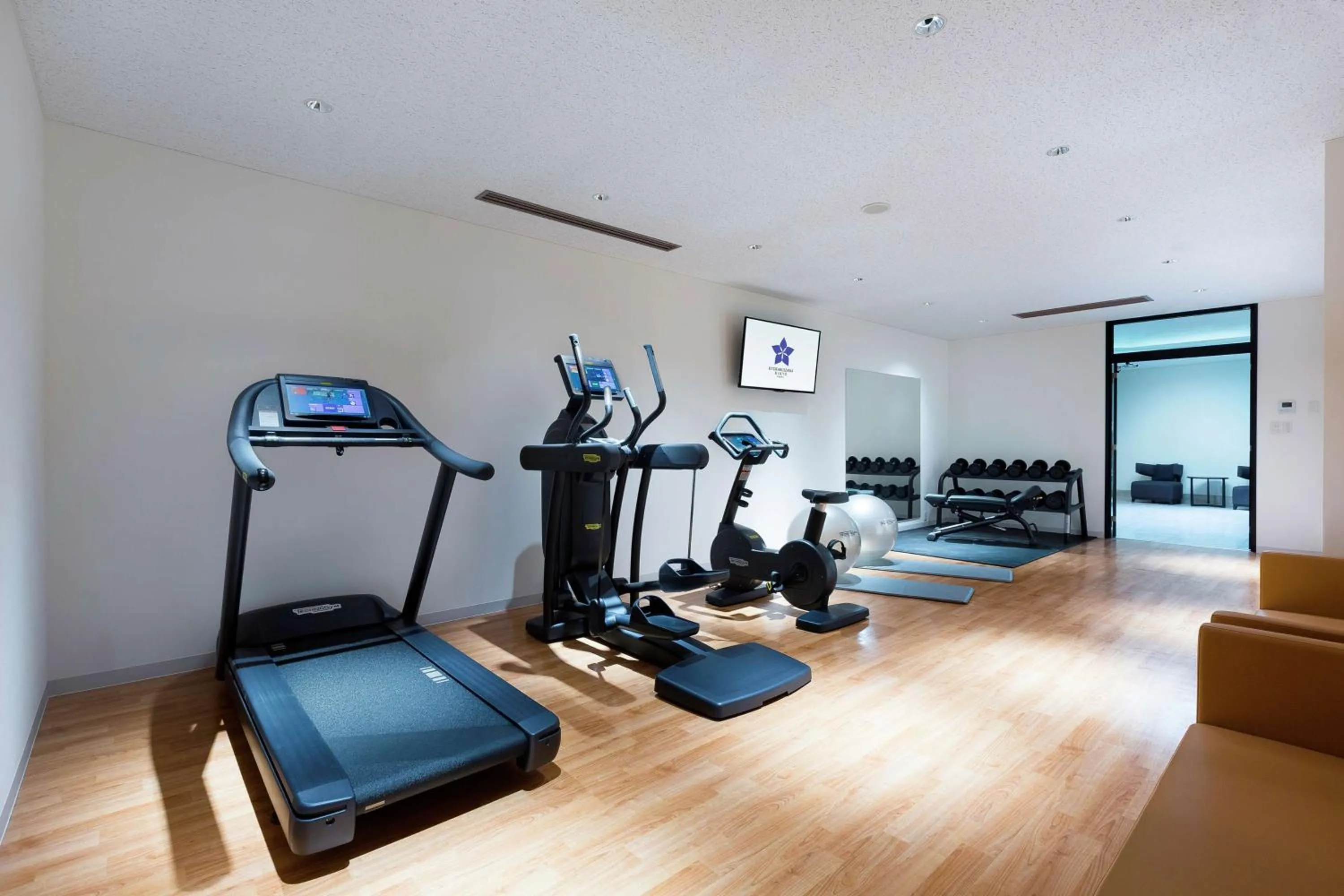 Fitness centre/facilities in Kyukaruizawa Kikyo, Curio Collection by Hilton