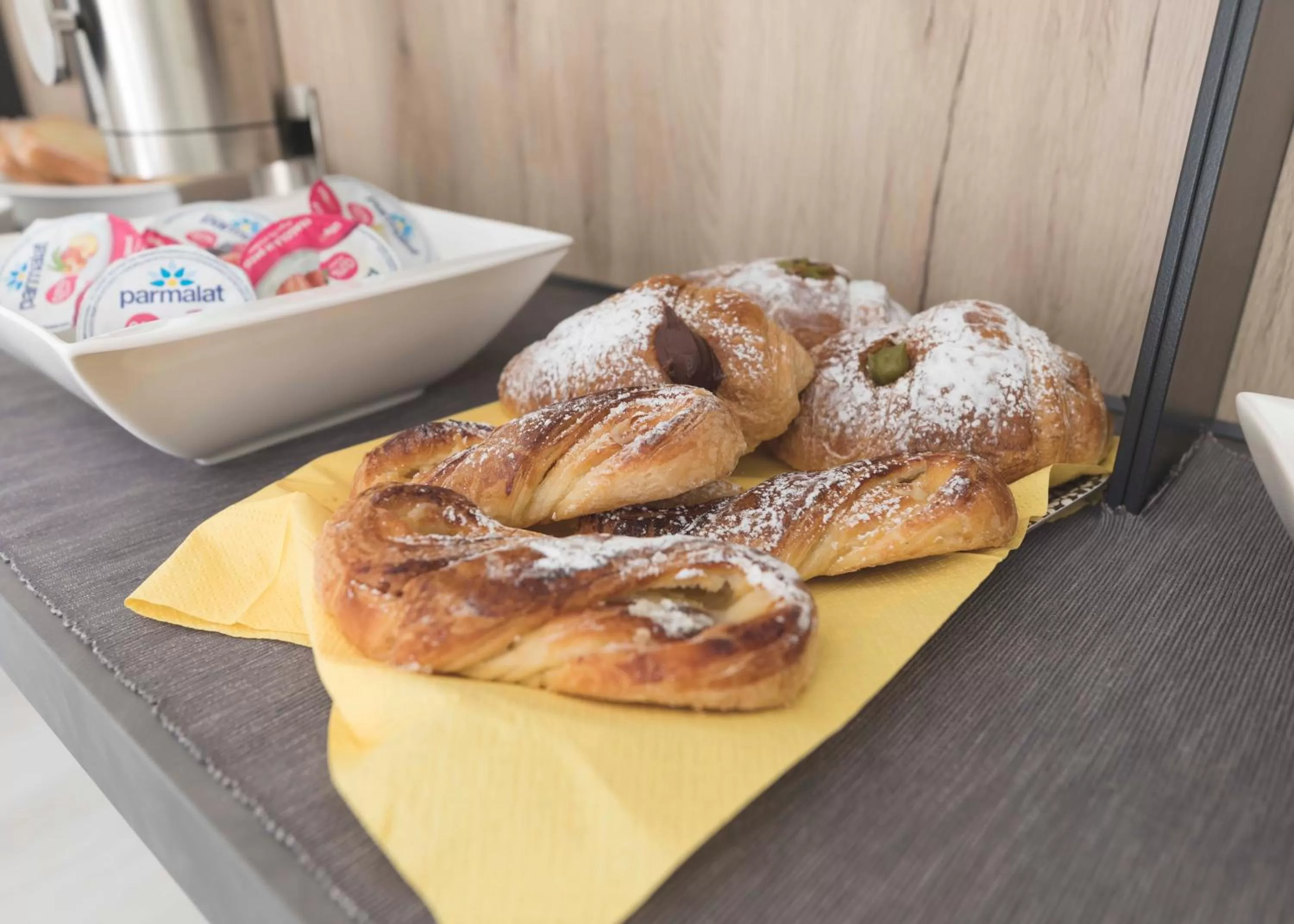 Breakfast in Thalya Luxury Rooms