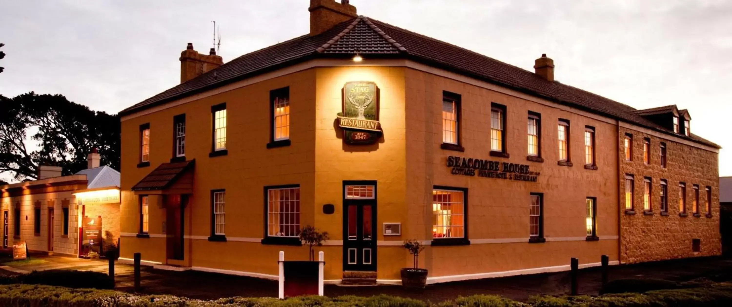 Seacombe House Motor Inn Port Fairy Seacombe House Motor Inn Port Fairy