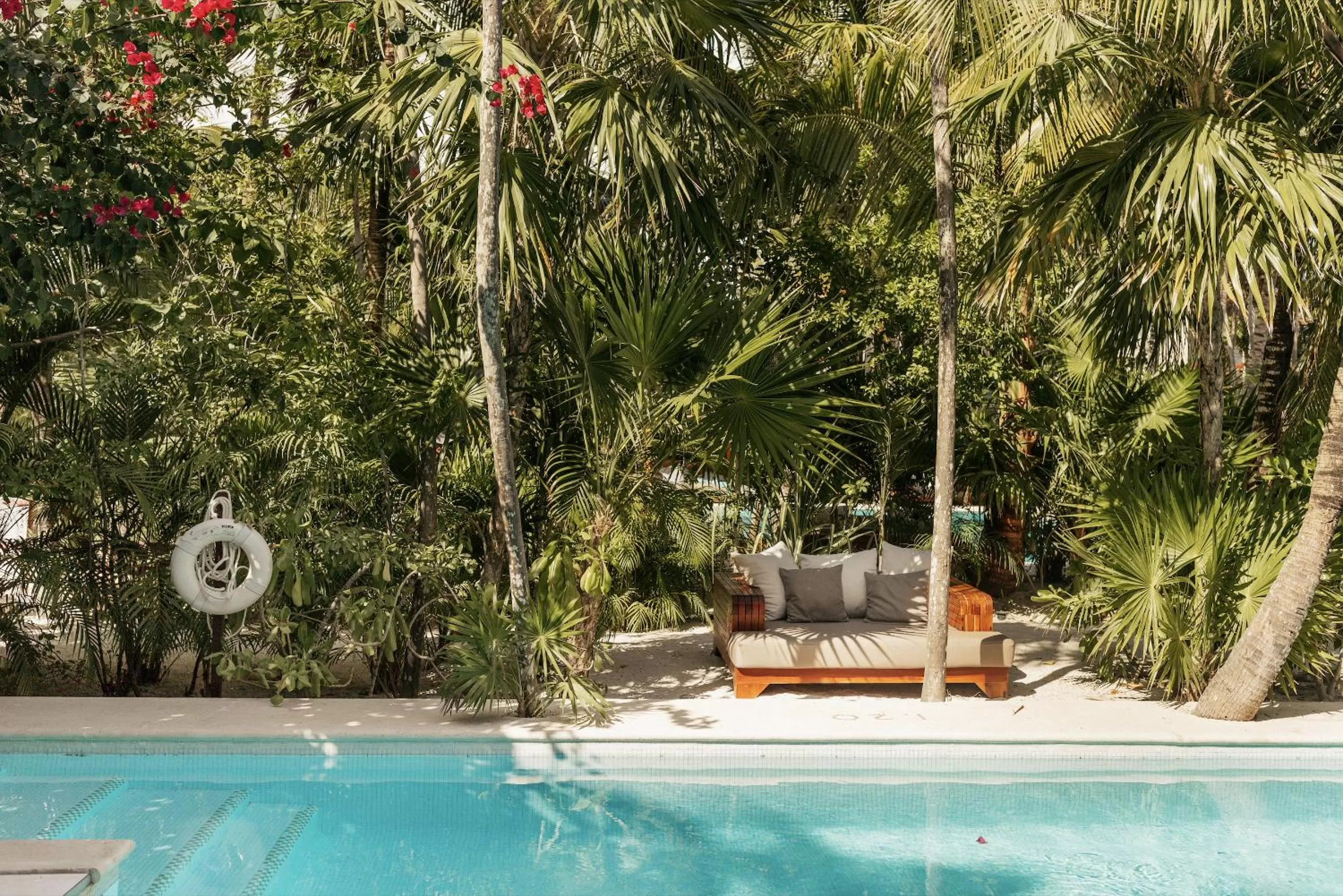 Day in Jashita Hotel