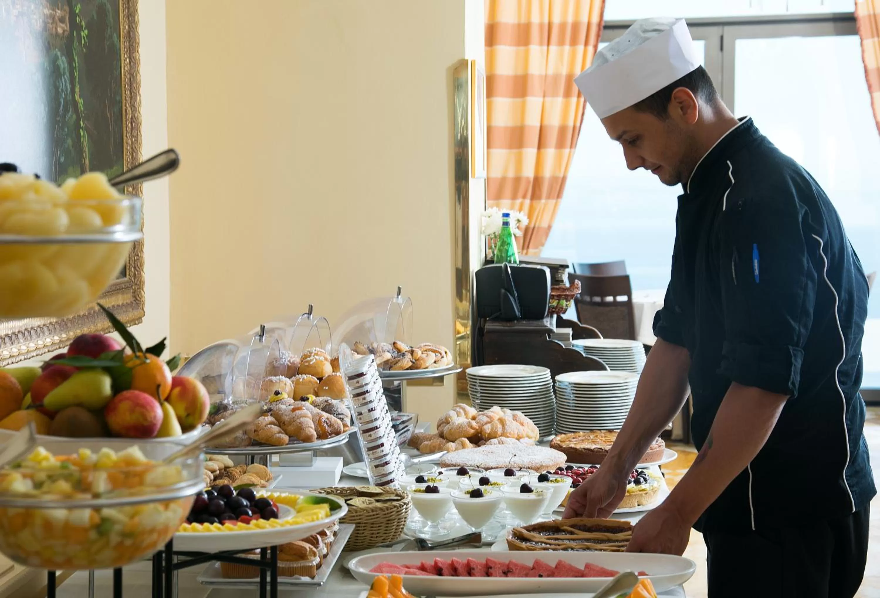 Breakfast in Grand Hotel Due Golfi