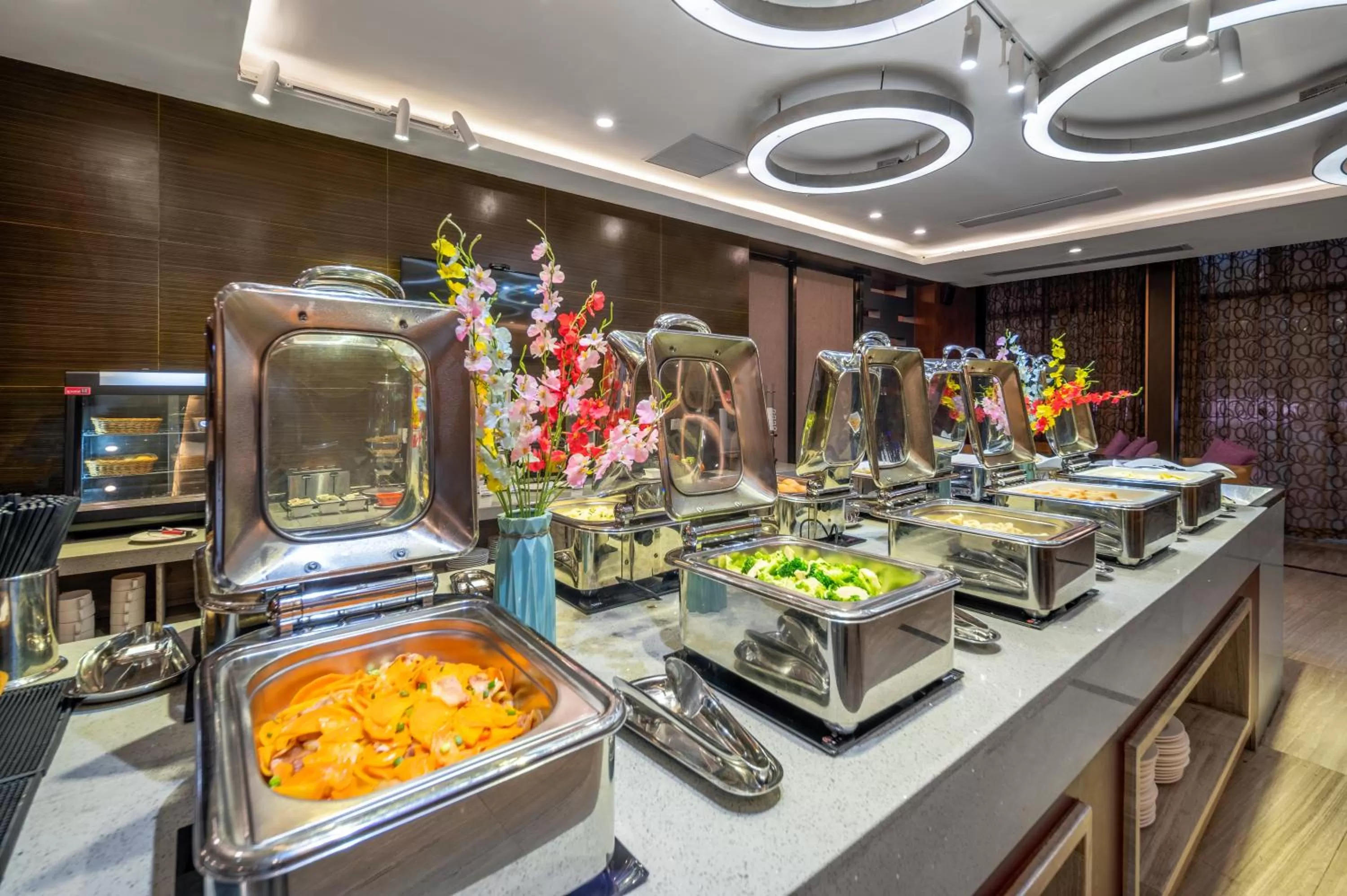 Food in Ausotel Smart Baiyun International Airport T2-Free 24-hour airport pick-up