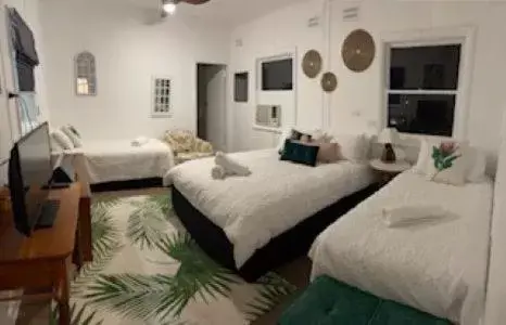 Standard Family Room in The Oasis Tamworth Standard Family Room in The Oasis Tamworth