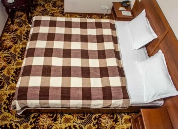 Bed in Ajour