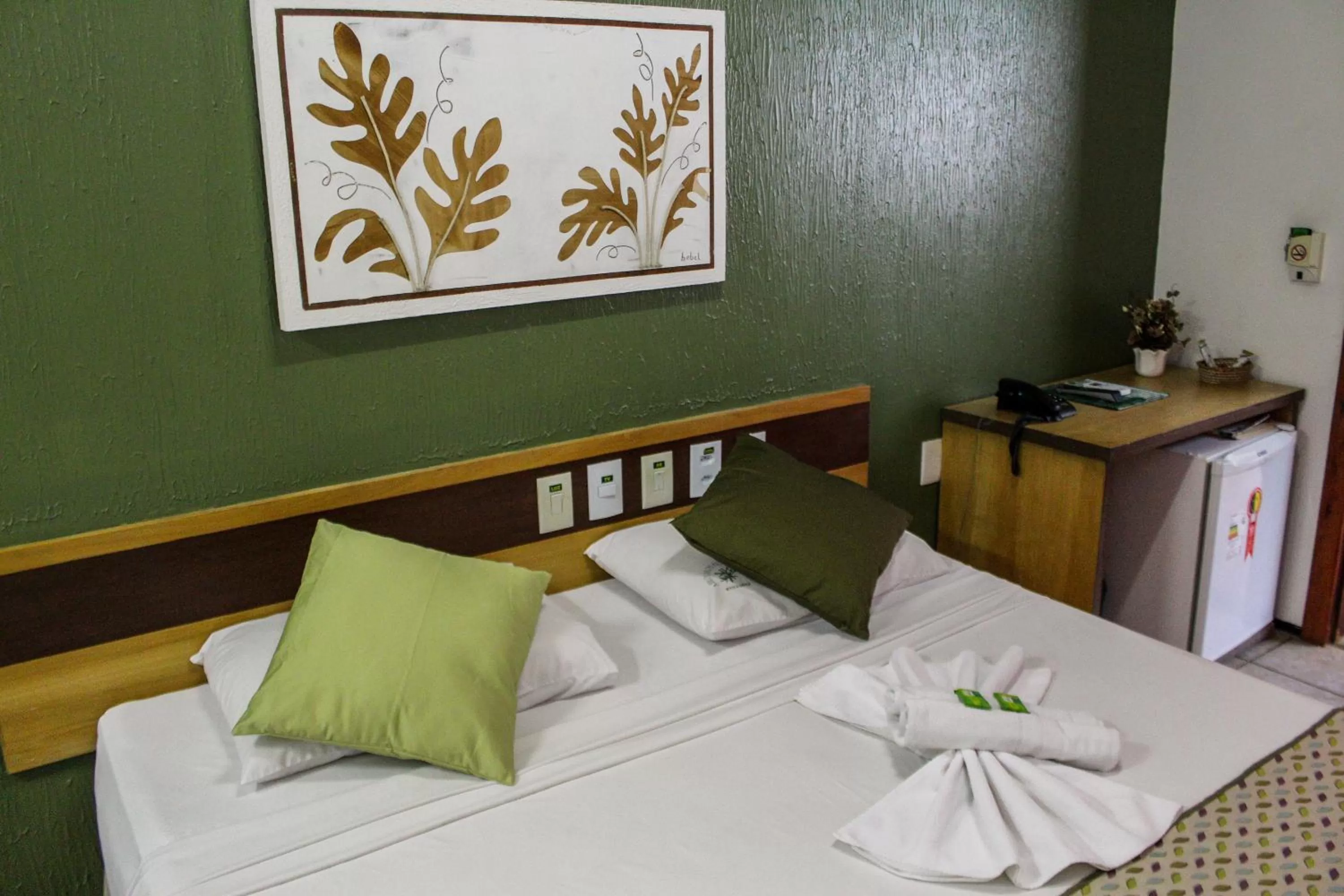 Bed in Abrolhos Praia Hotel