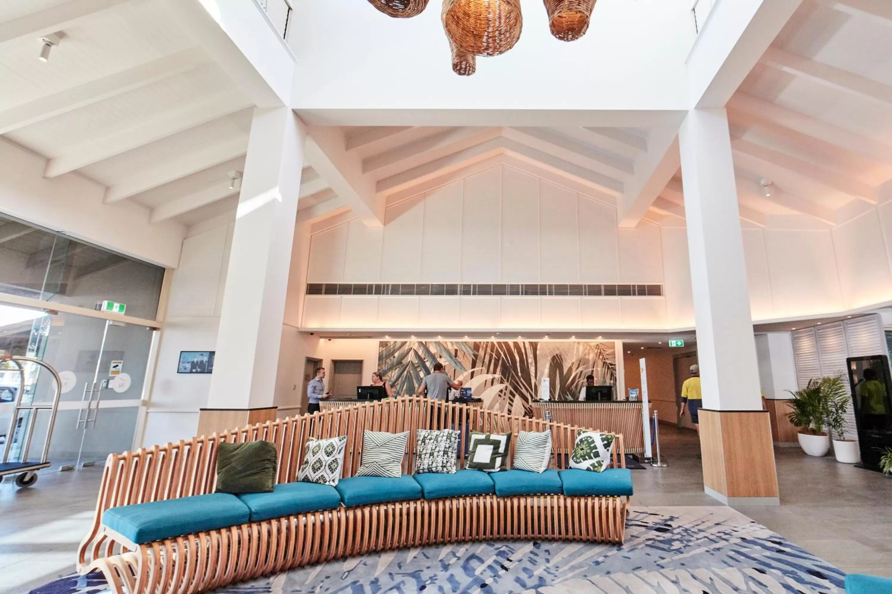 Lobby or reception in Novotel Cairns Oasis Resort