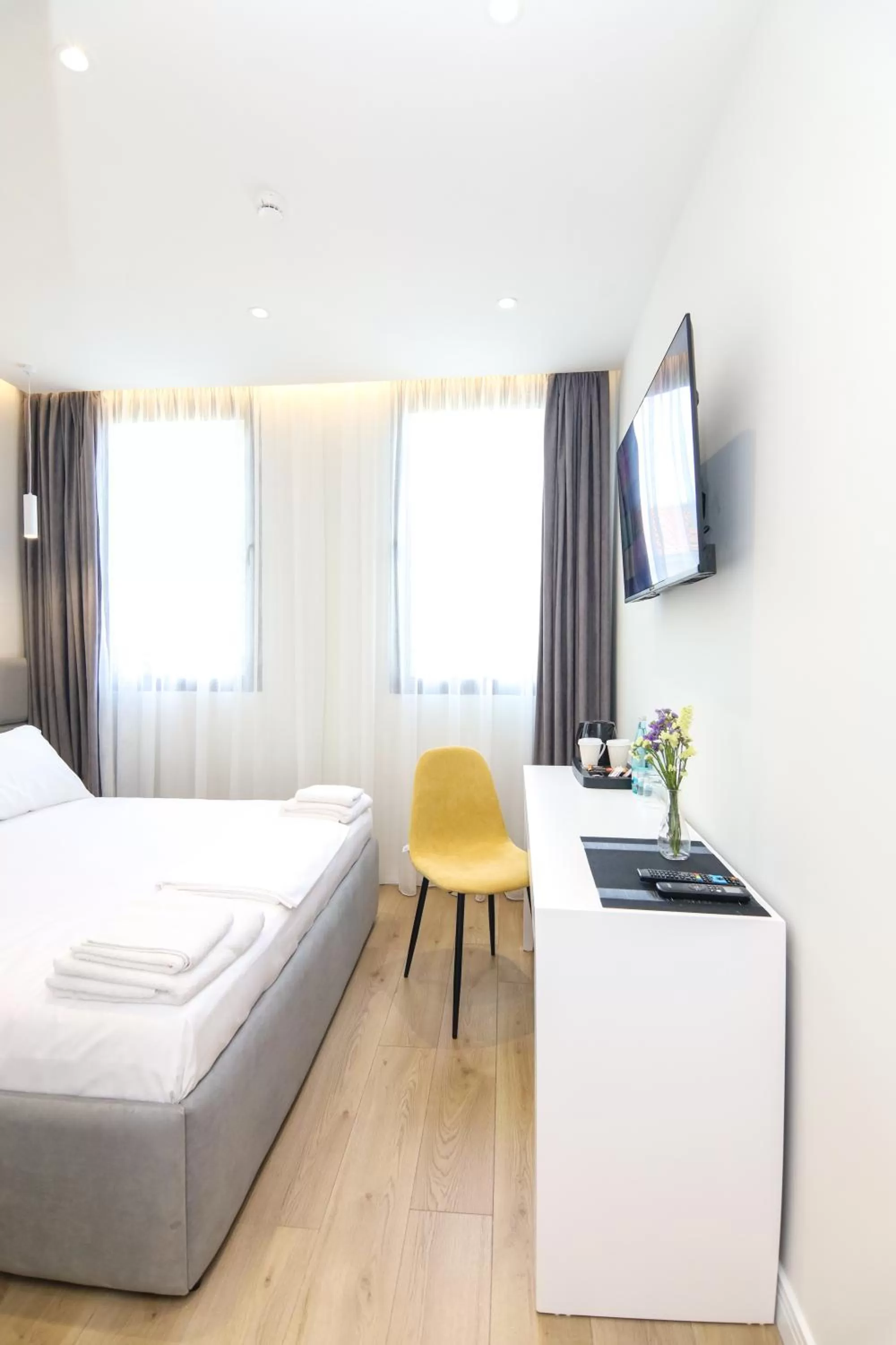 Bed in N HOTEL CITY CENTER BY NOSHI