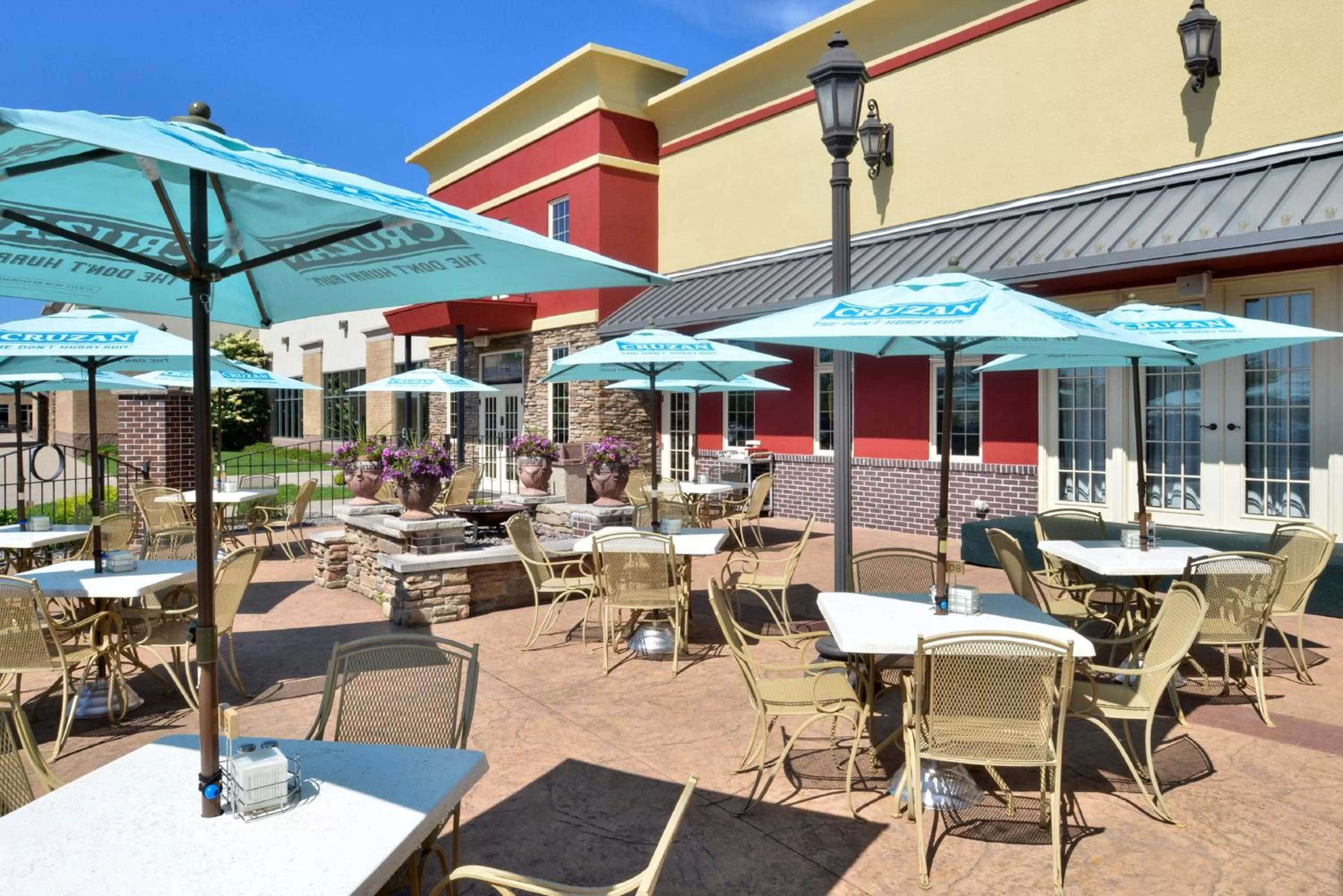 Restaurant/places to eat in Holiday Inn Stevens Point - Convention Center by IHG