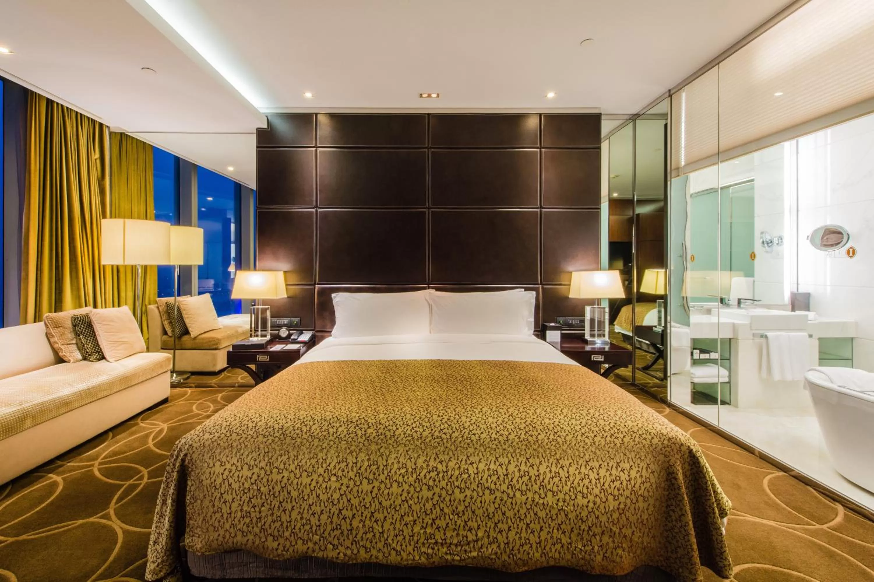 Photo of the whole room, Bed in InterContinental Nanjing by IHG