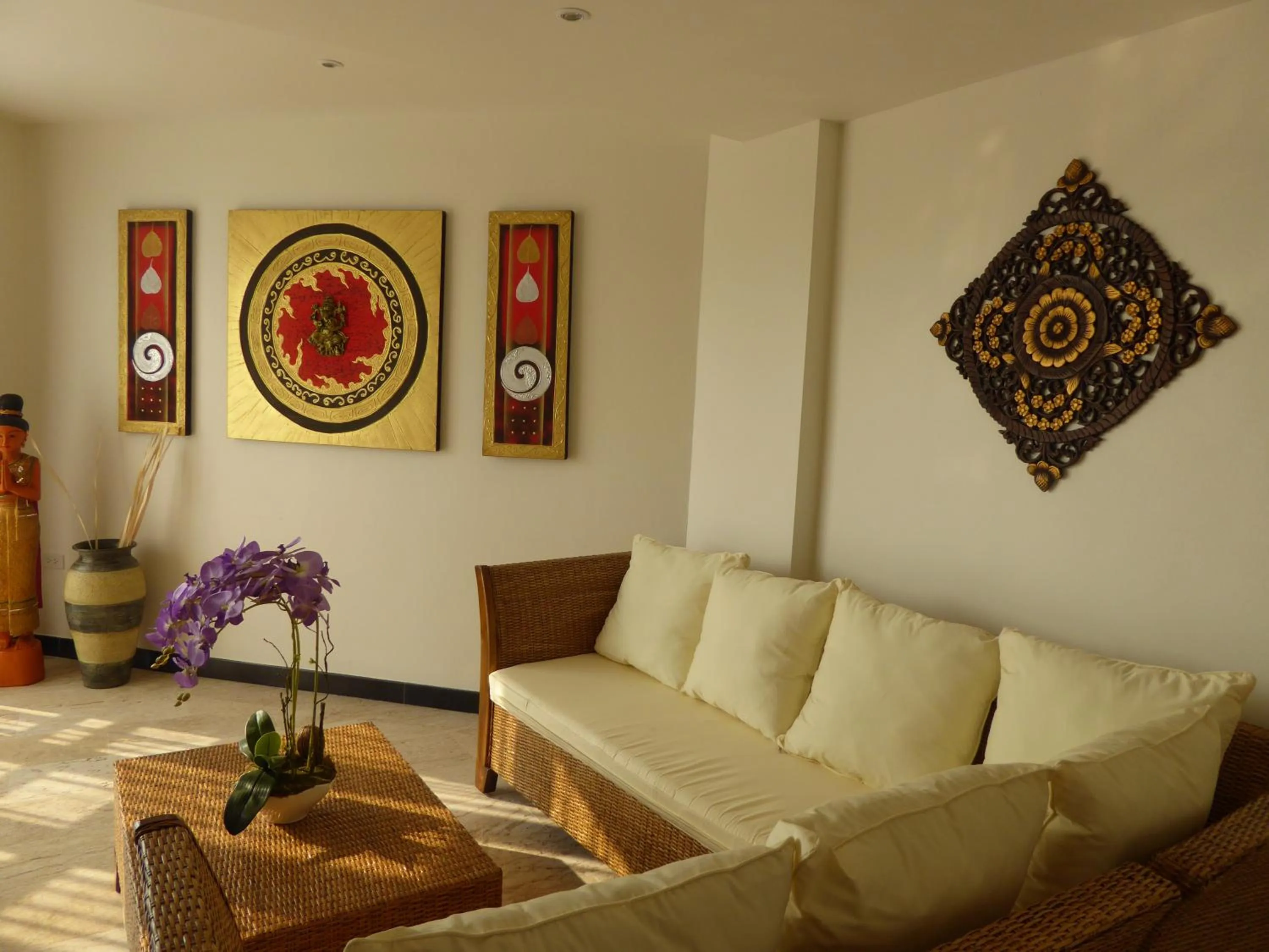 Living room in The Orchid Beach Resort @ VIP Chain Resort