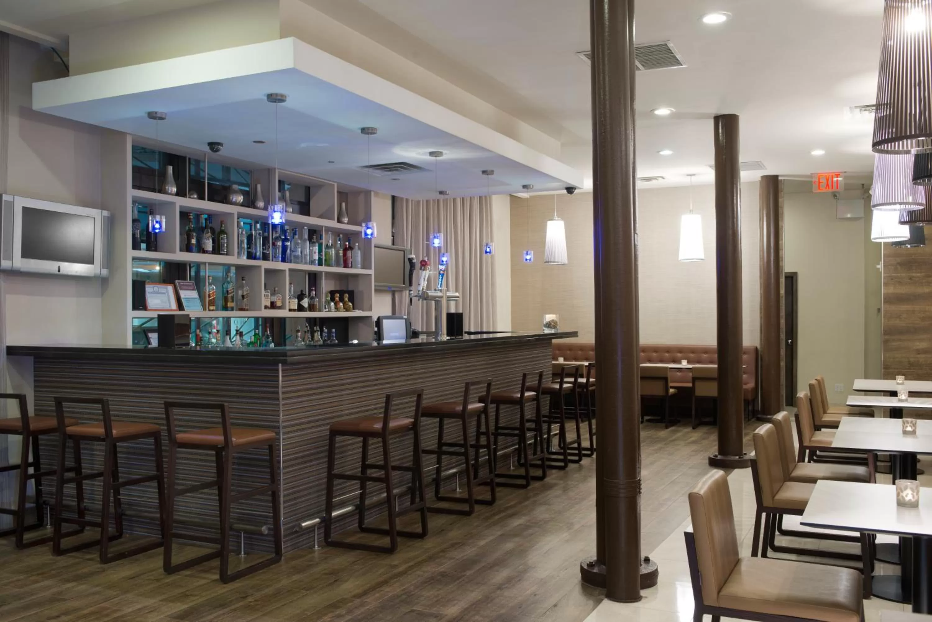 Lounge or bar in Eurostars Wall Street