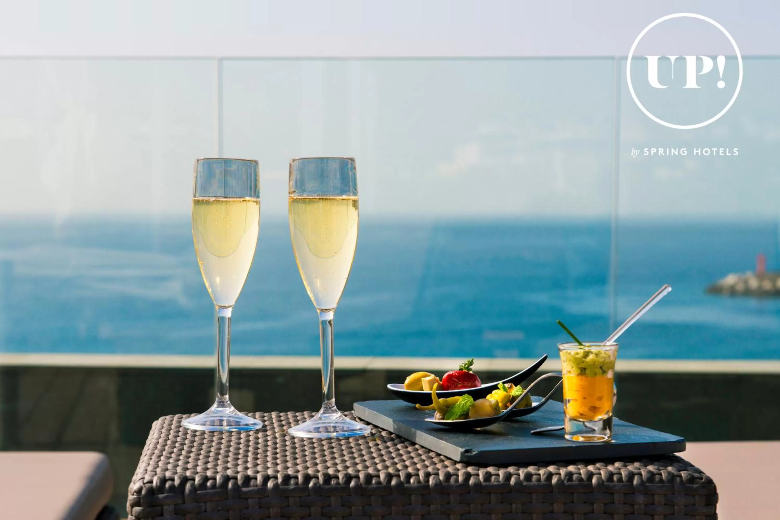 Food and drinks in Spring Arona Gran Hotel - Adults Only