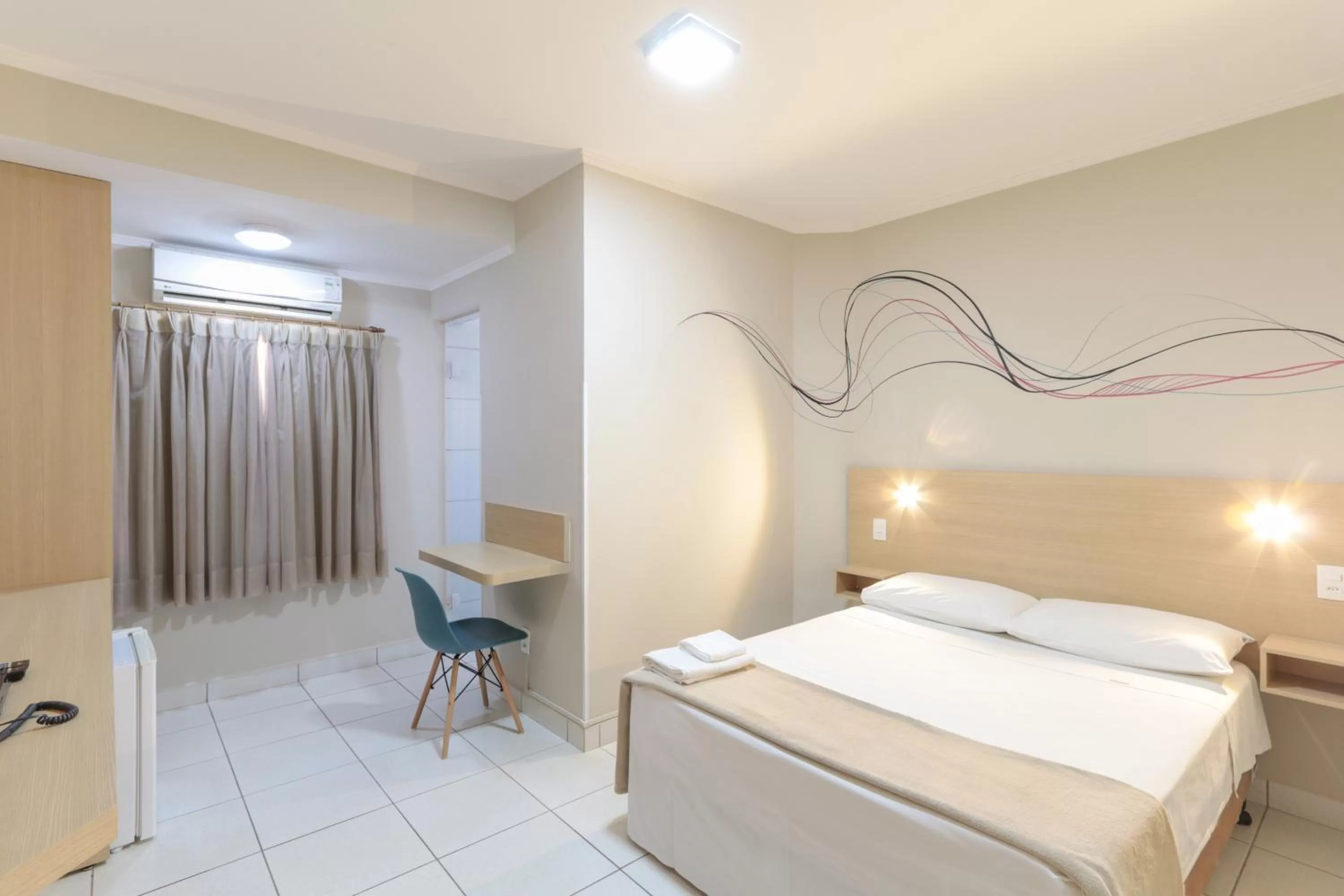 Bedroom, Bed in Hotel Copacabana Piracicaba