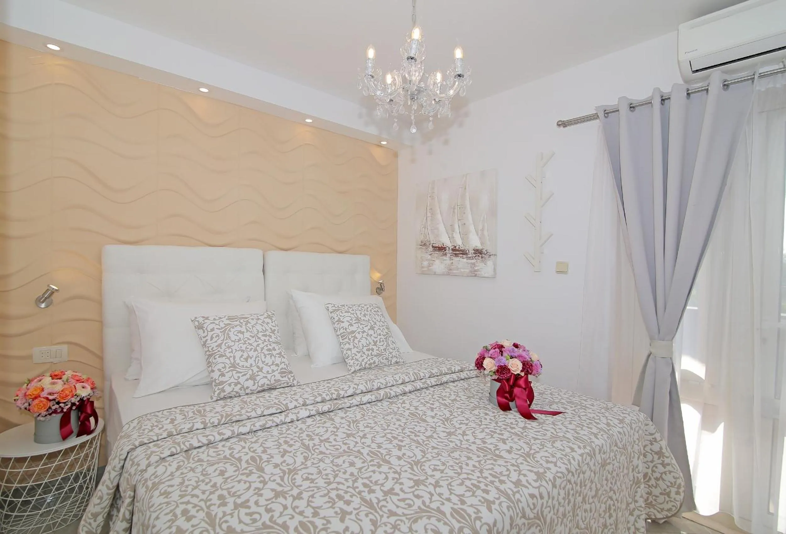Bedroom, Bed in Villa Antea Apartments with Free Parking