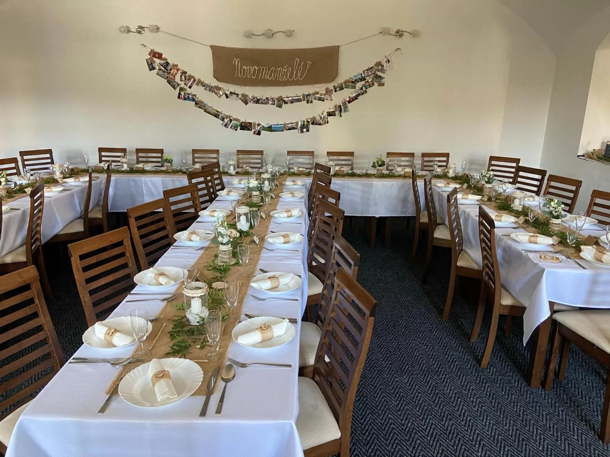 Restaurant/Places to Eat in Hotel Algar