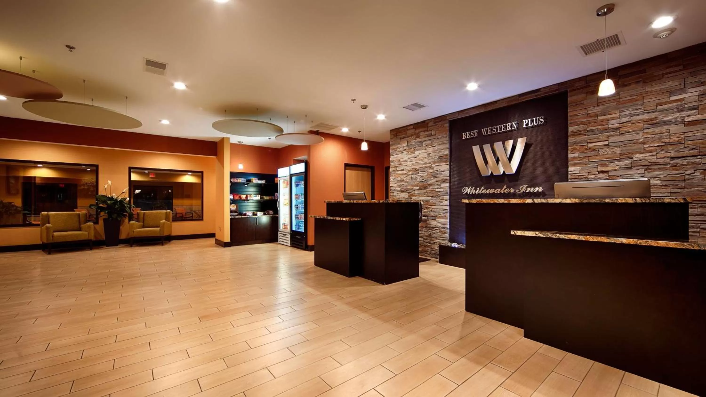 Lobby or reception in Best Western Plus Whitewater Inn