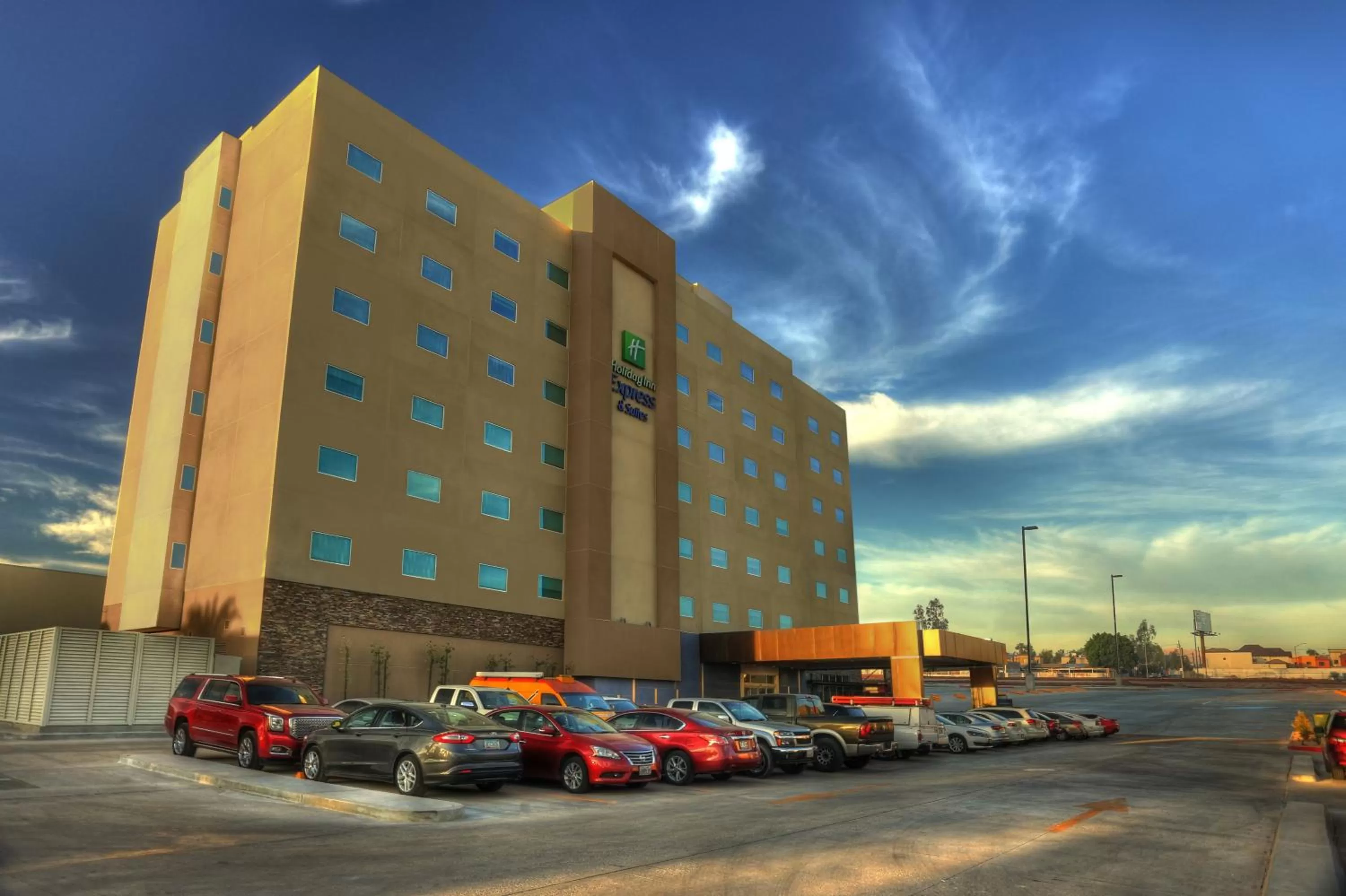 Property building in Holiday Inn Express & Suites Mexicali by IHG