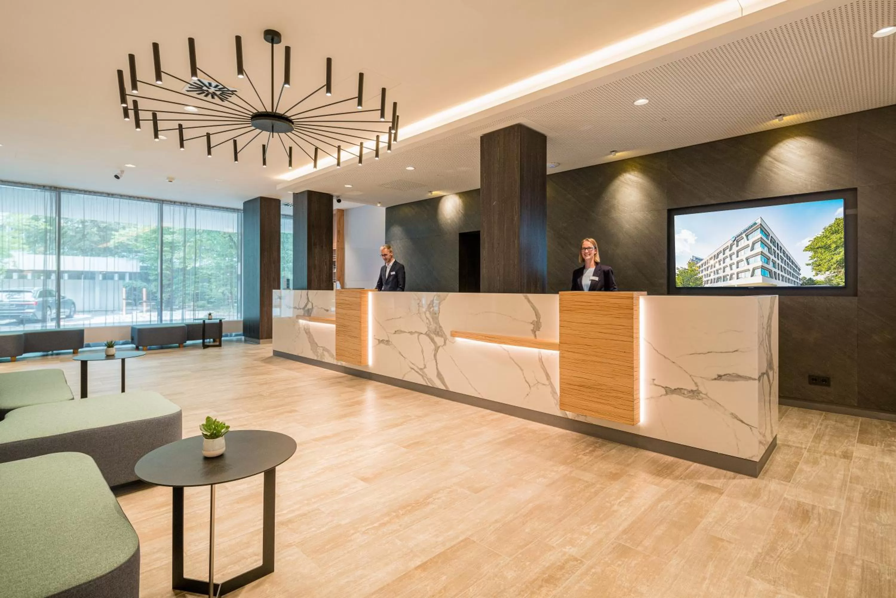 Lobby or reception in Best Western Hotel Arabellapark Muenchen