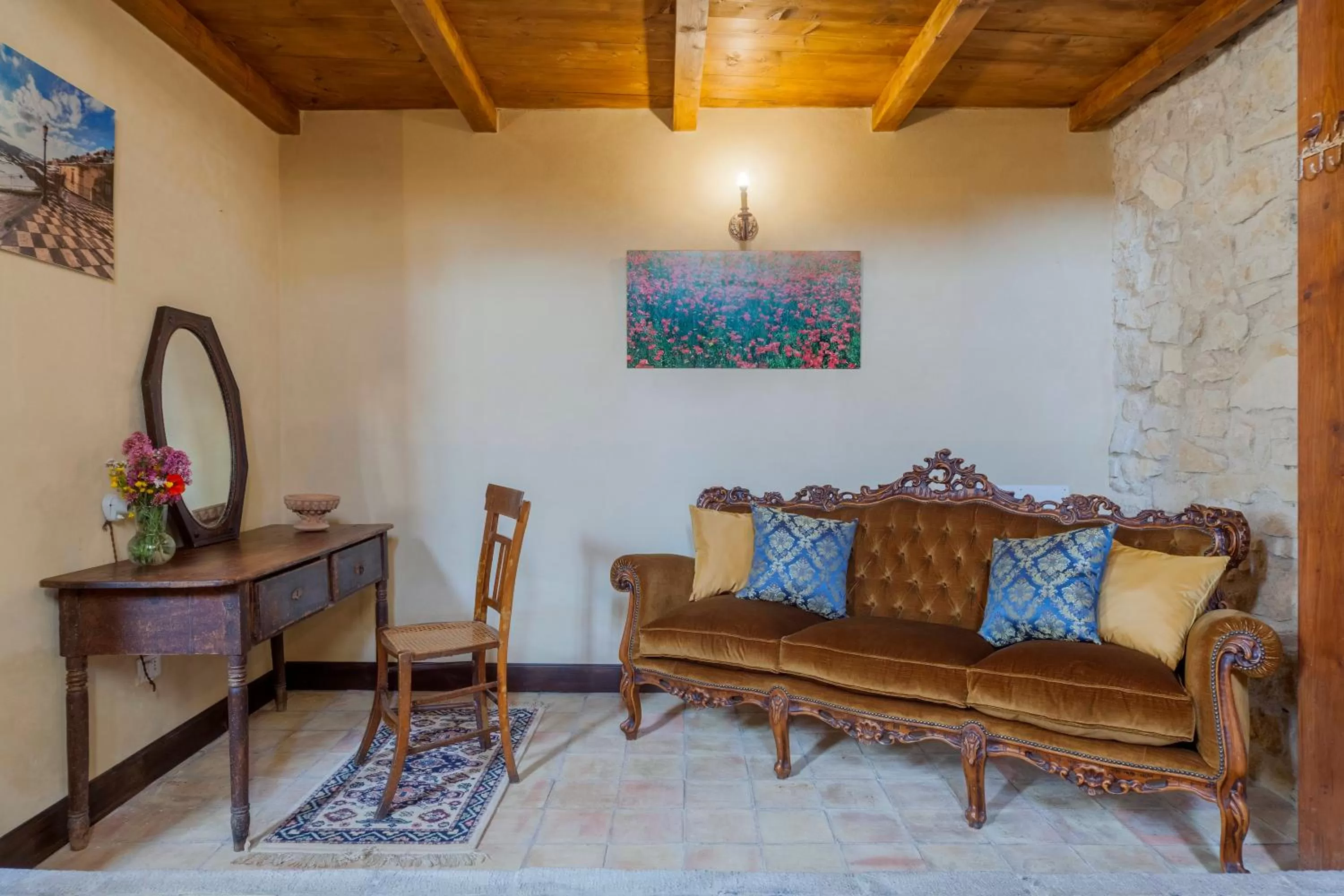 Seating area in Masseria Fortificata Lo Zafferaneto
