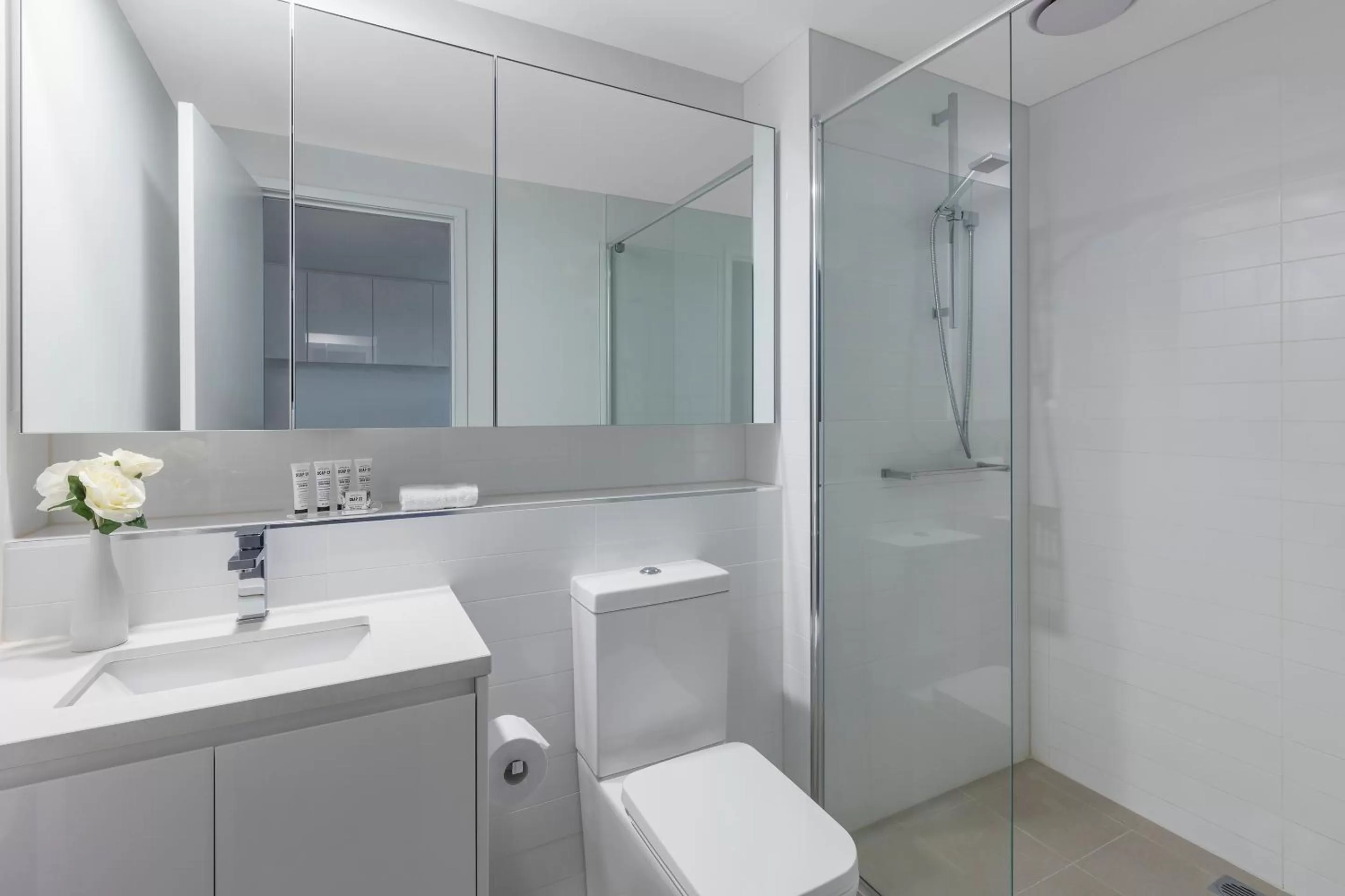 Shower in Imagine Marco