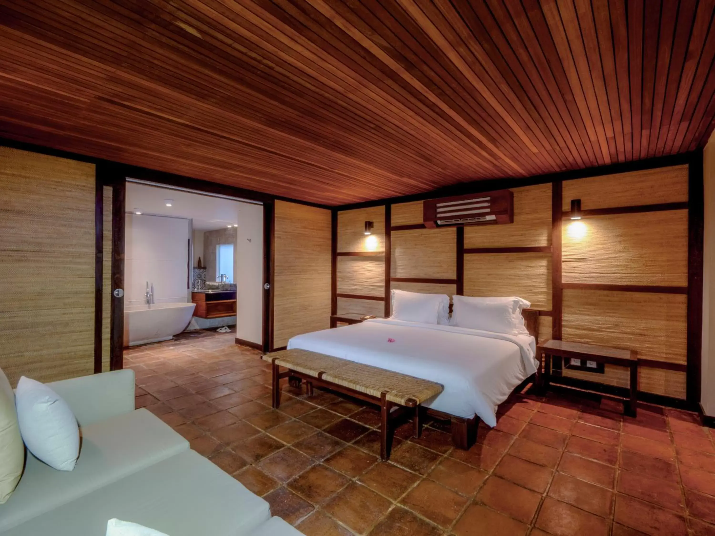 Asta Deluxe Suite in Jeeva Klui Resort Asta Deluxe Suite in Jeeva Klui Resort