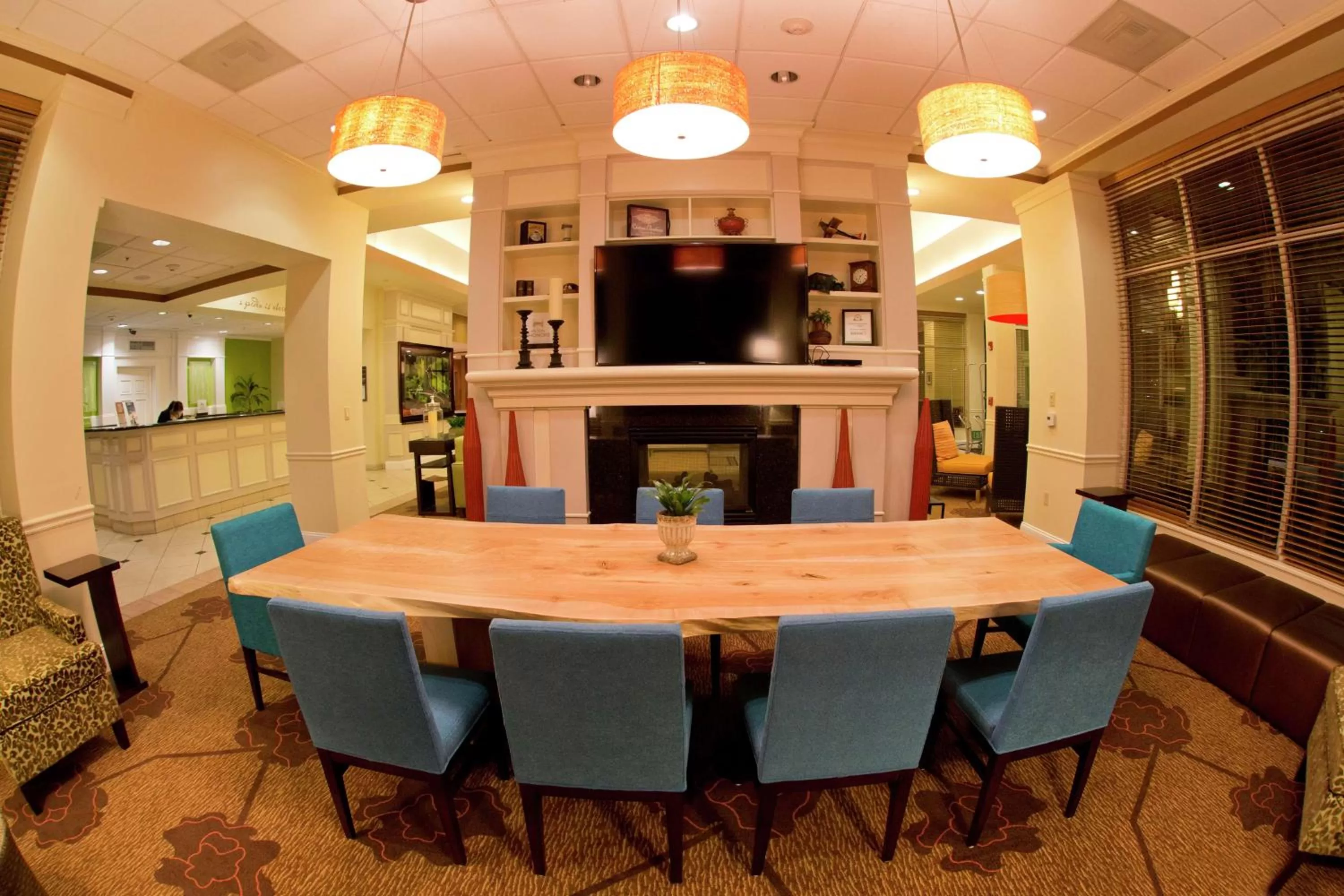 Lobby or reception in Hilton Garden Inn Oxnard/Camarillo